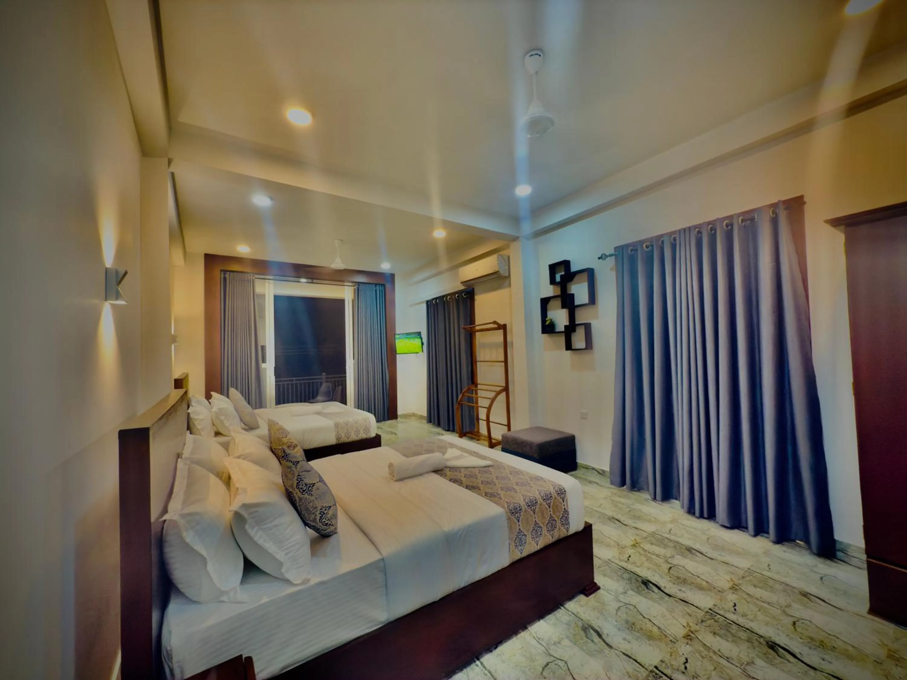 Bed in Aloe Transit Hotel