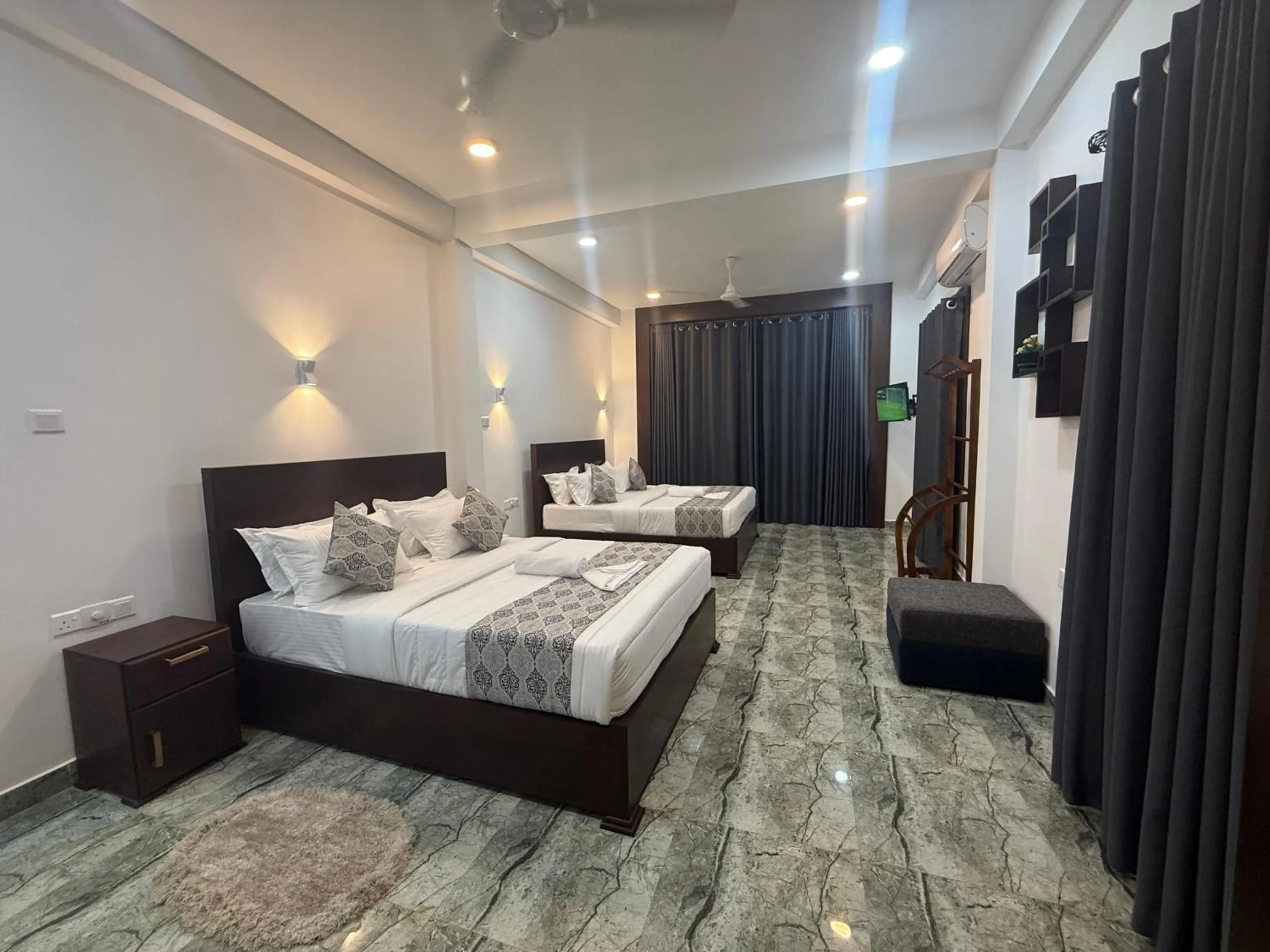 Bed in Aloe Transit Hotel