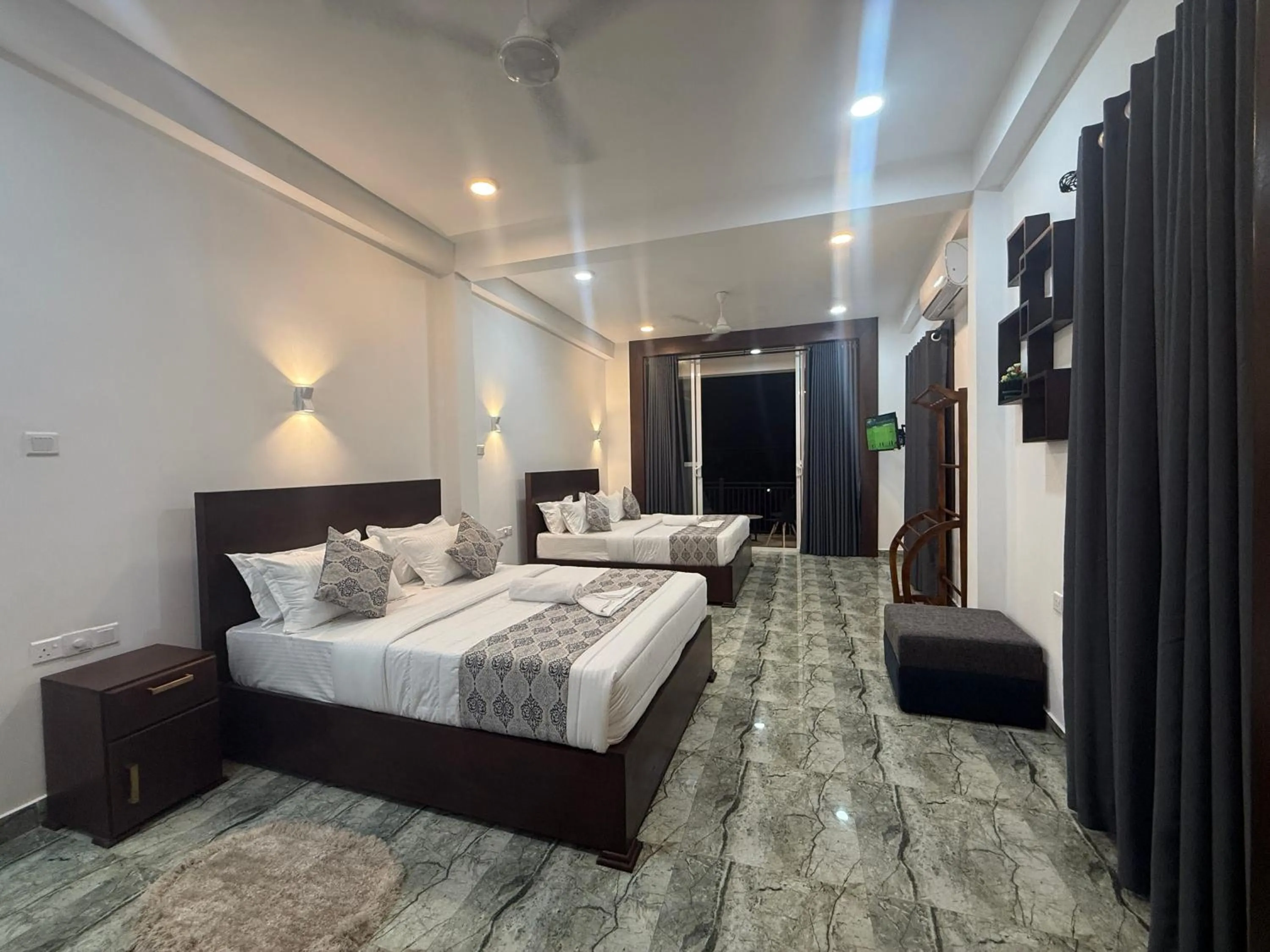 Bed in Aloe Transit Hotel