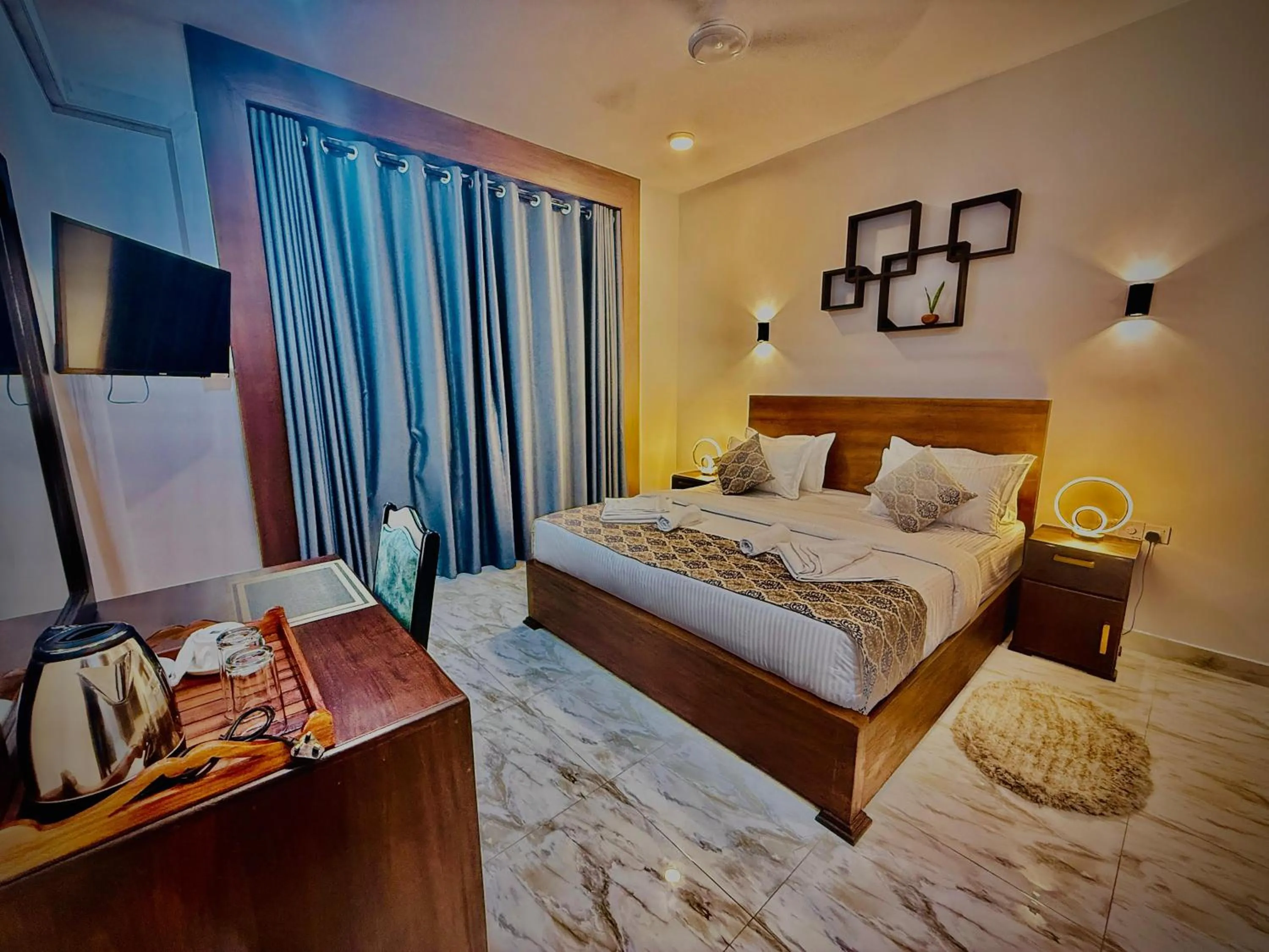 Bed in Aloe Transit Hotel