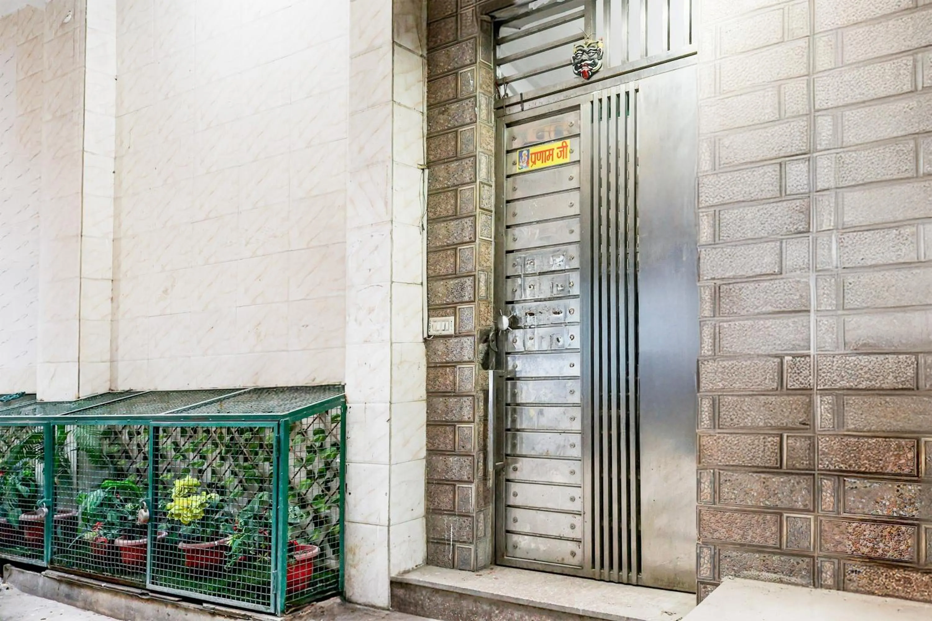 Facade/entrance in Super Hotel O Fazalpur