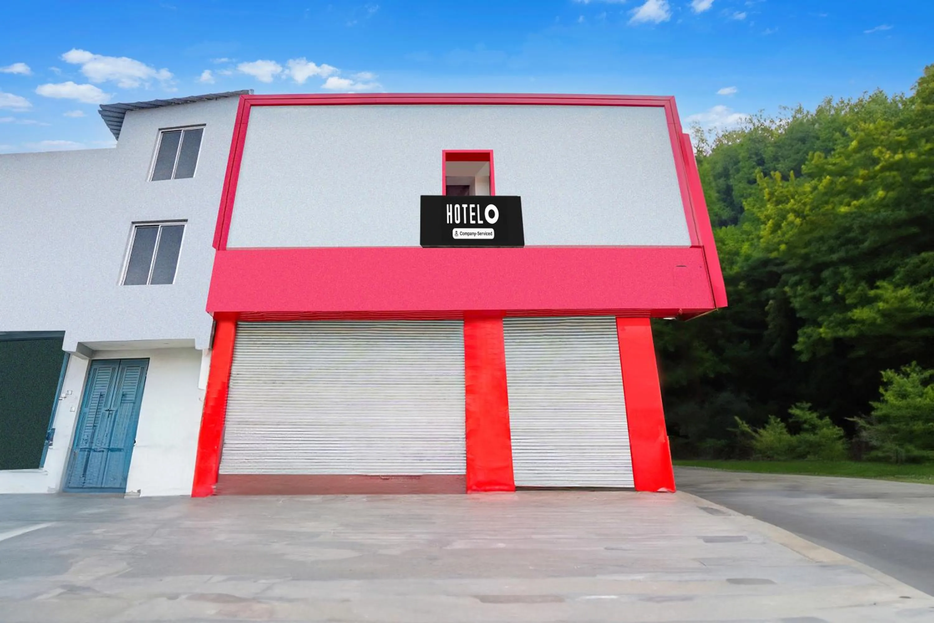 Facade/entrance in Super Hotel O Burari New Delhi