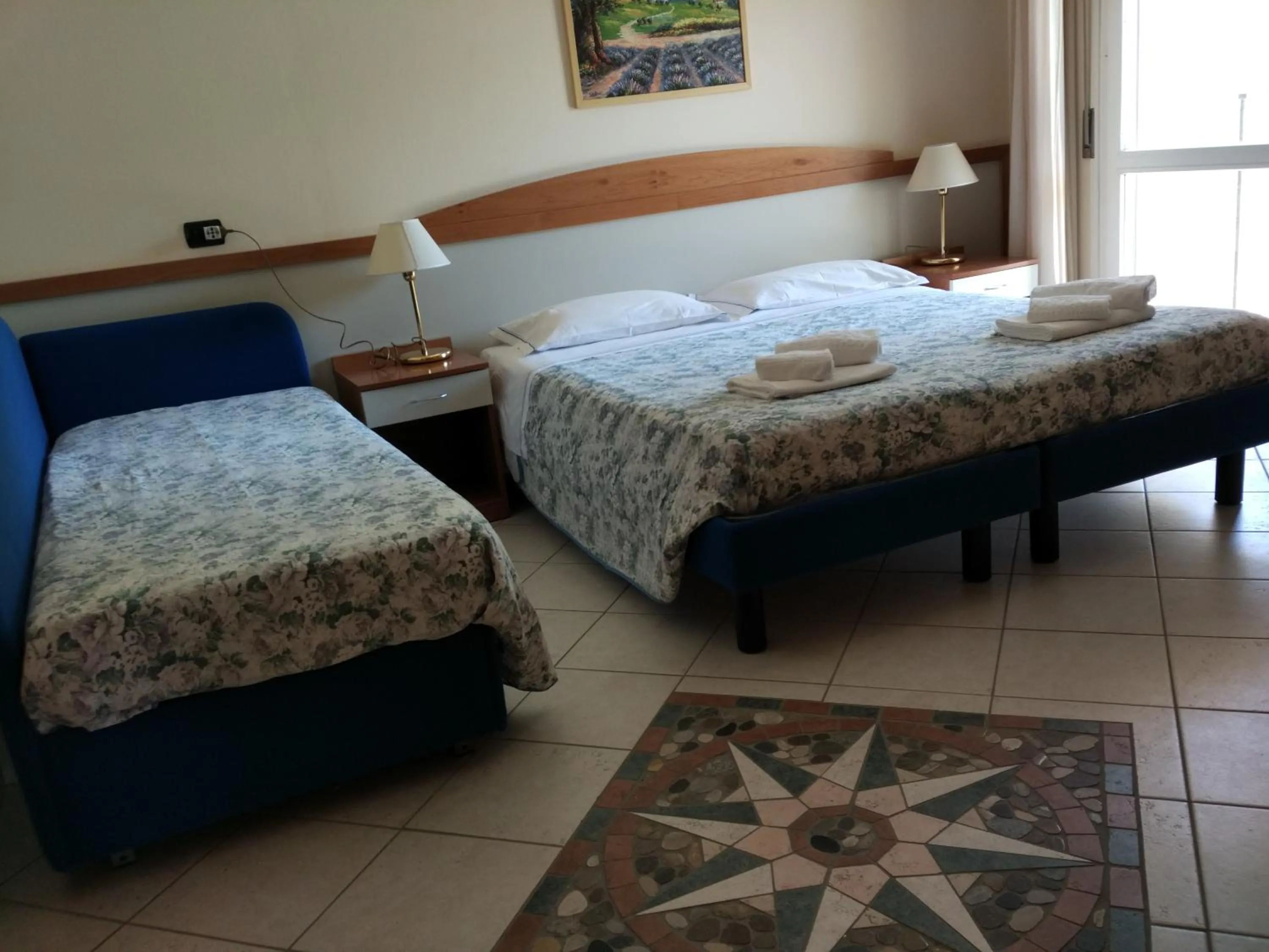 Photo of the whole room, Bed in Hotel Verona