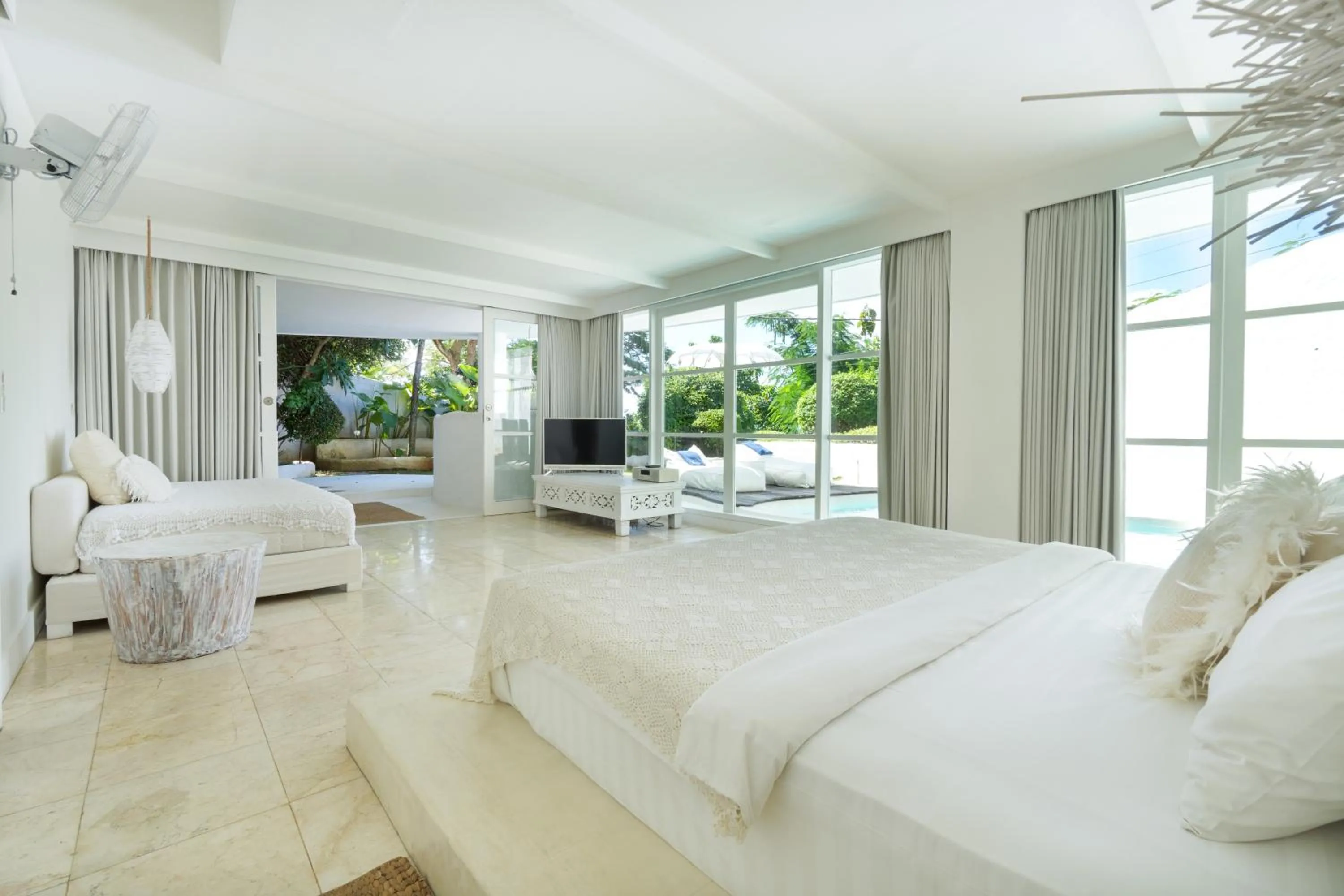 Gravity Boutique Suites