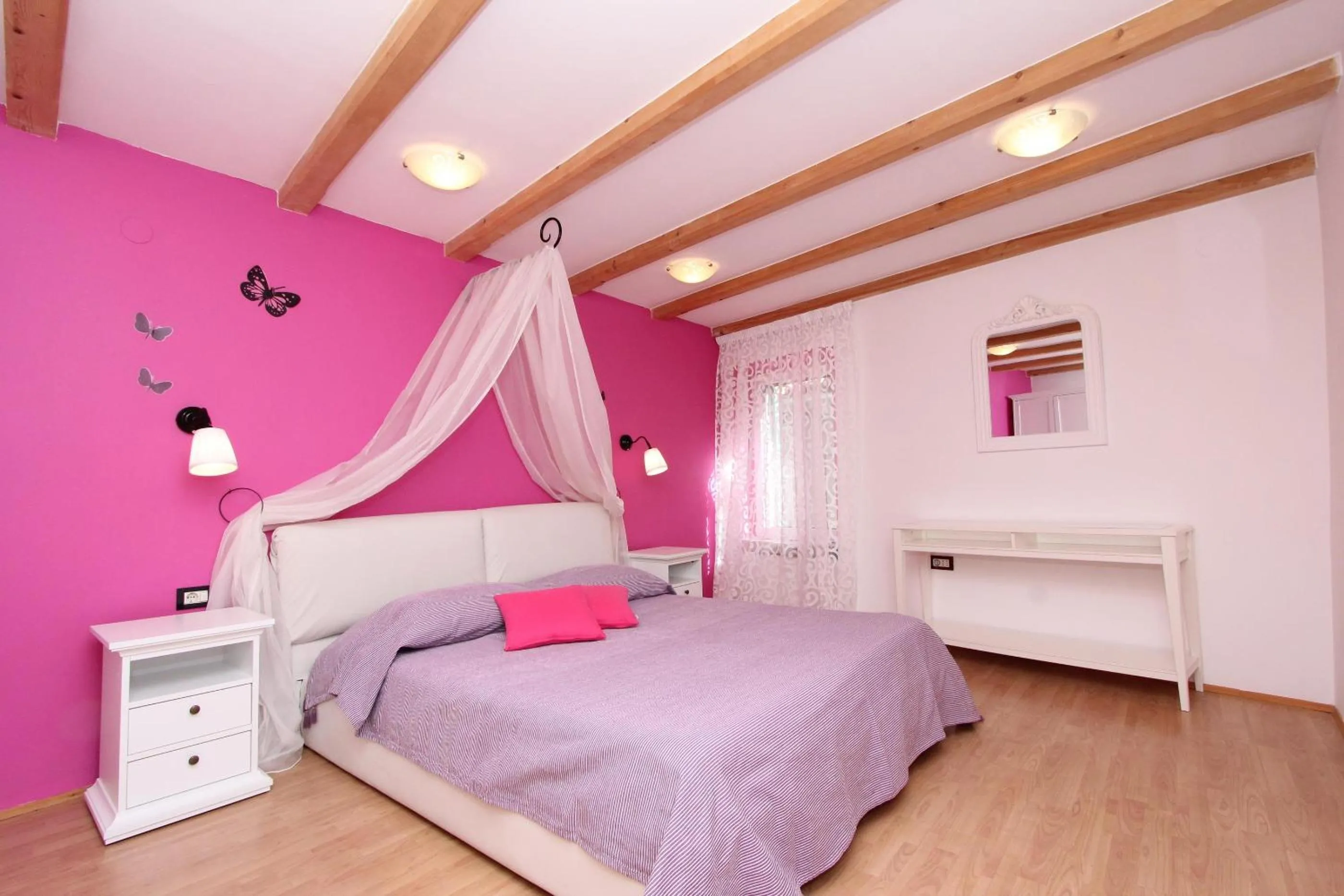Apartment Midea