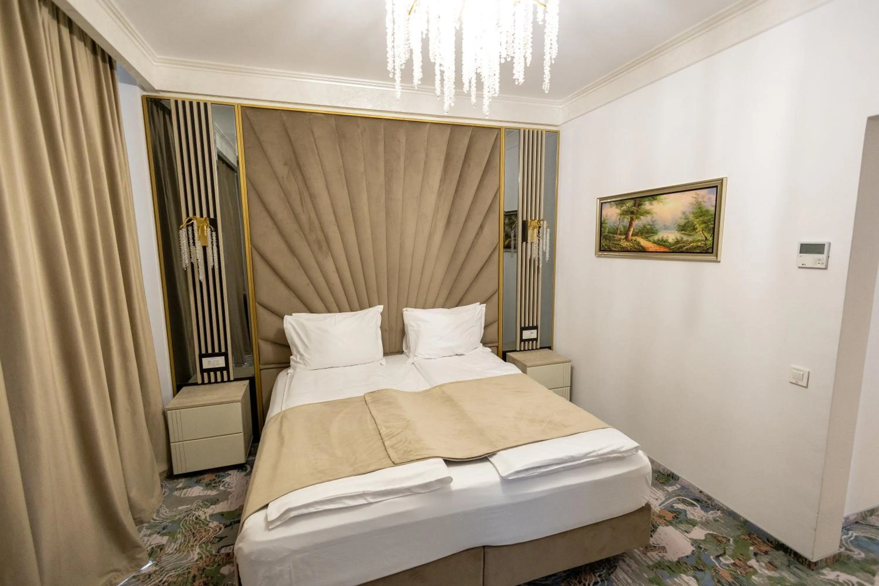 CHITULESCU Hotel