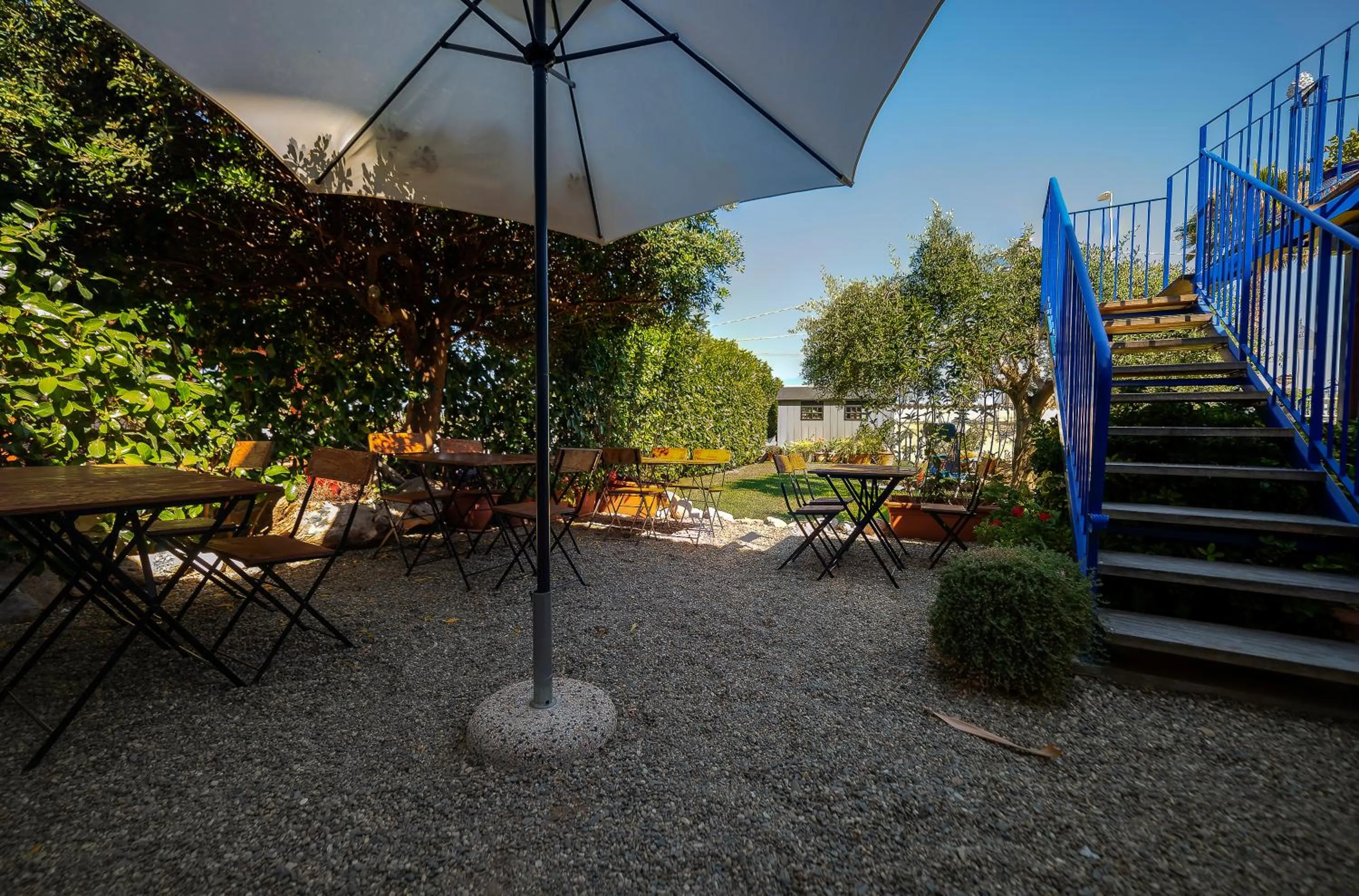 Patio in B&B Le Saline