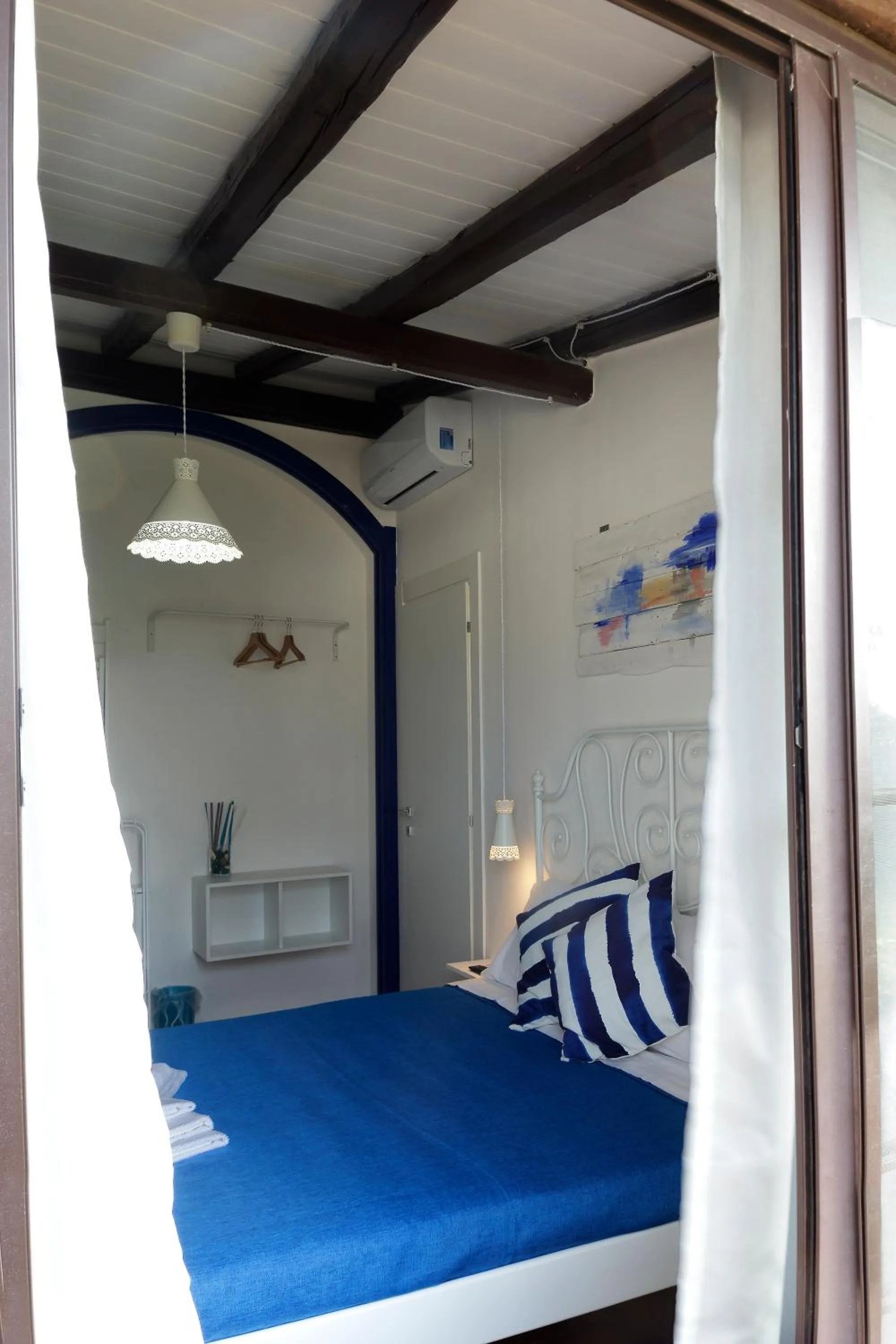 Photo of the whole room in B&B Le Saline