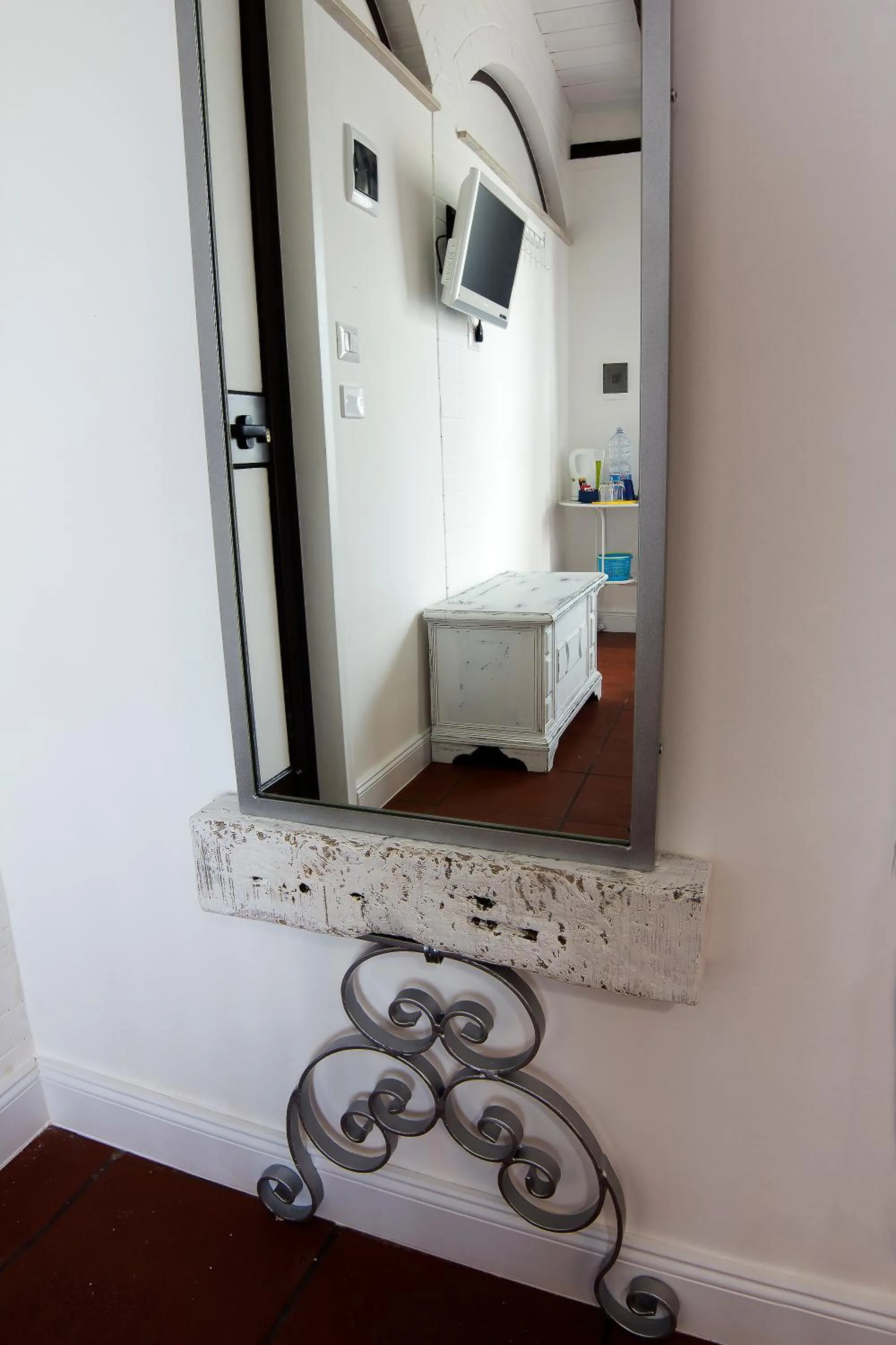 Decorative detail in B&B Le Saline