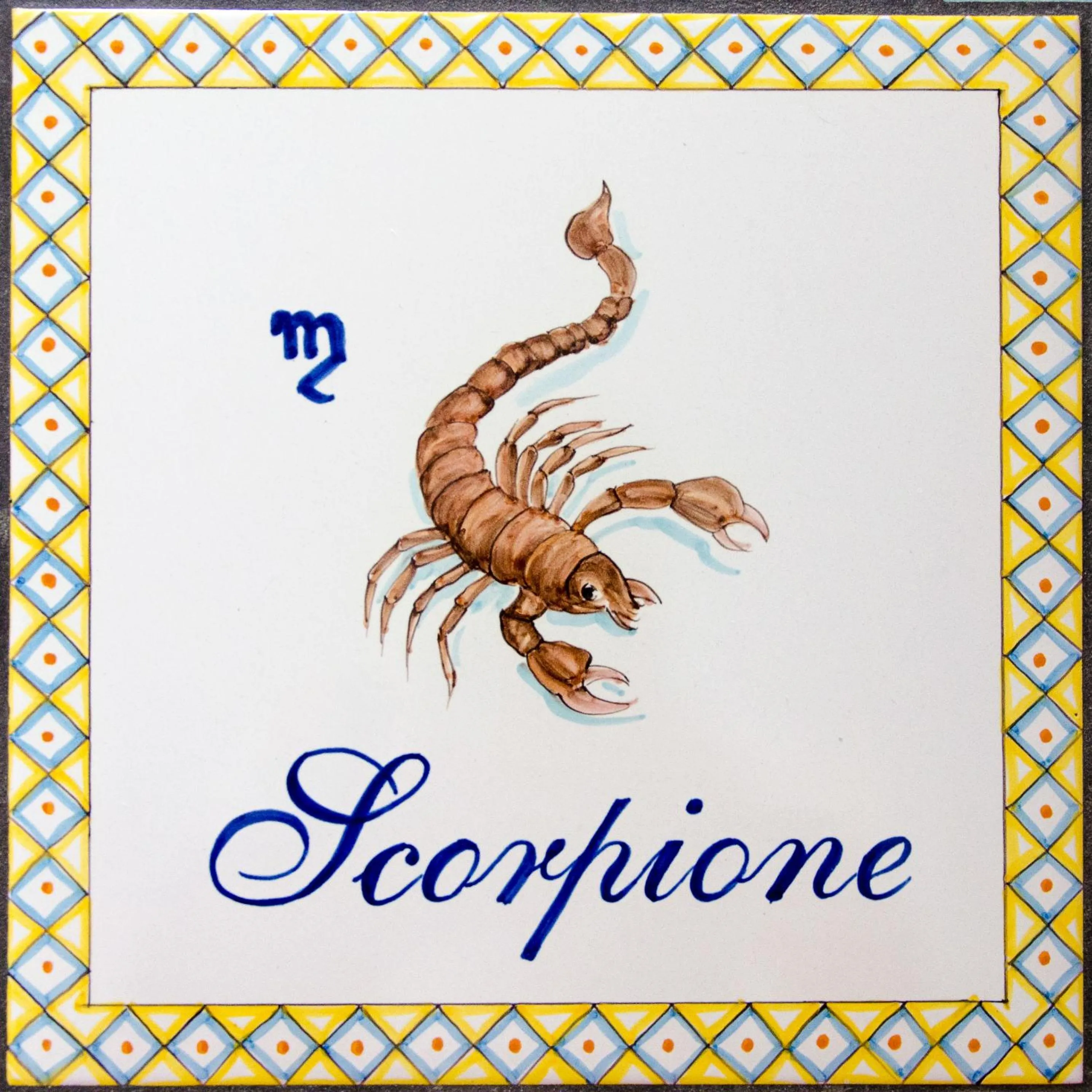 Decorative detail in Riviera B&B Rooms