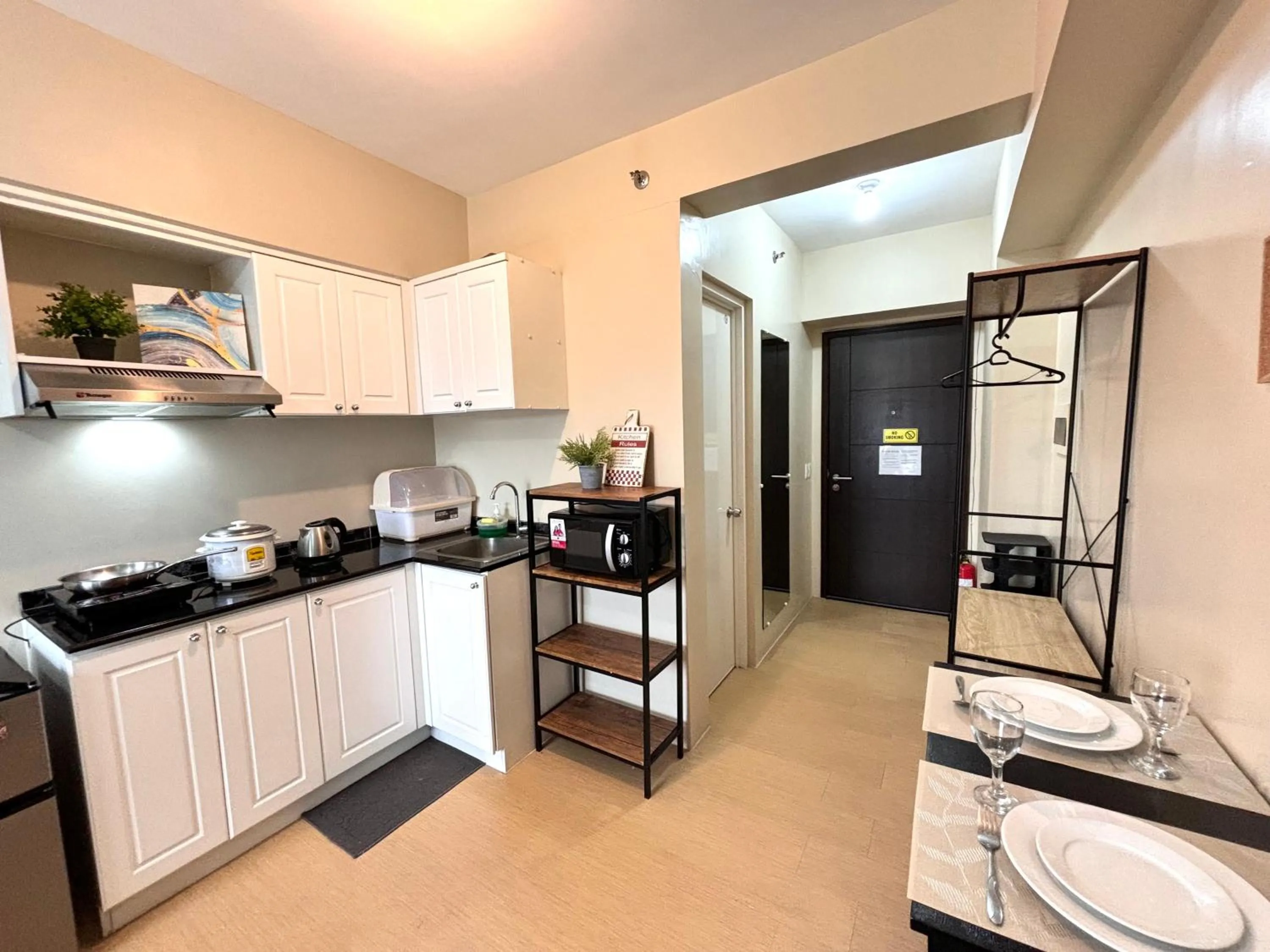 Heart of CDO Comfy Staycation