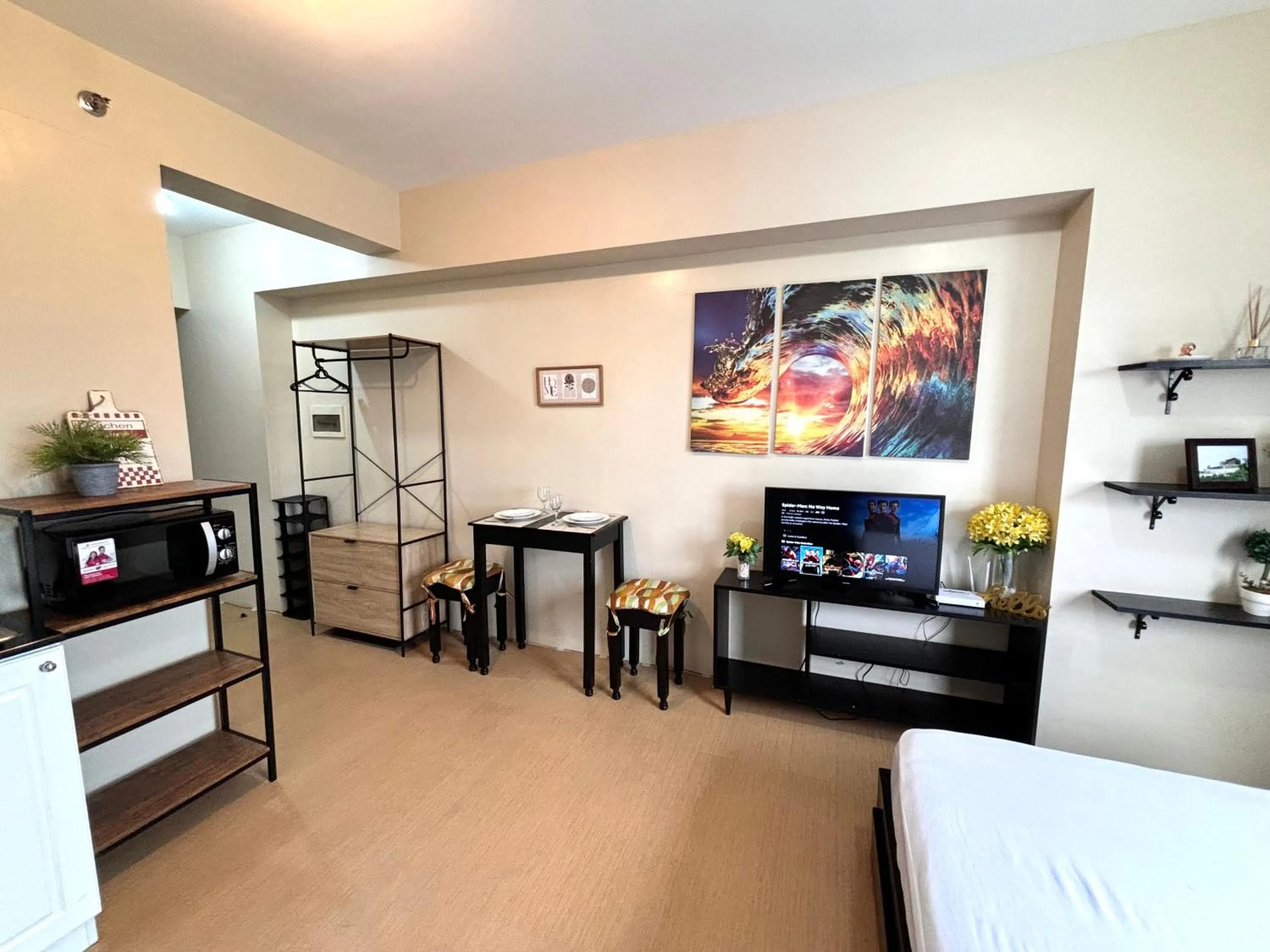 Bed in Heart of CDO Comfy Staycation