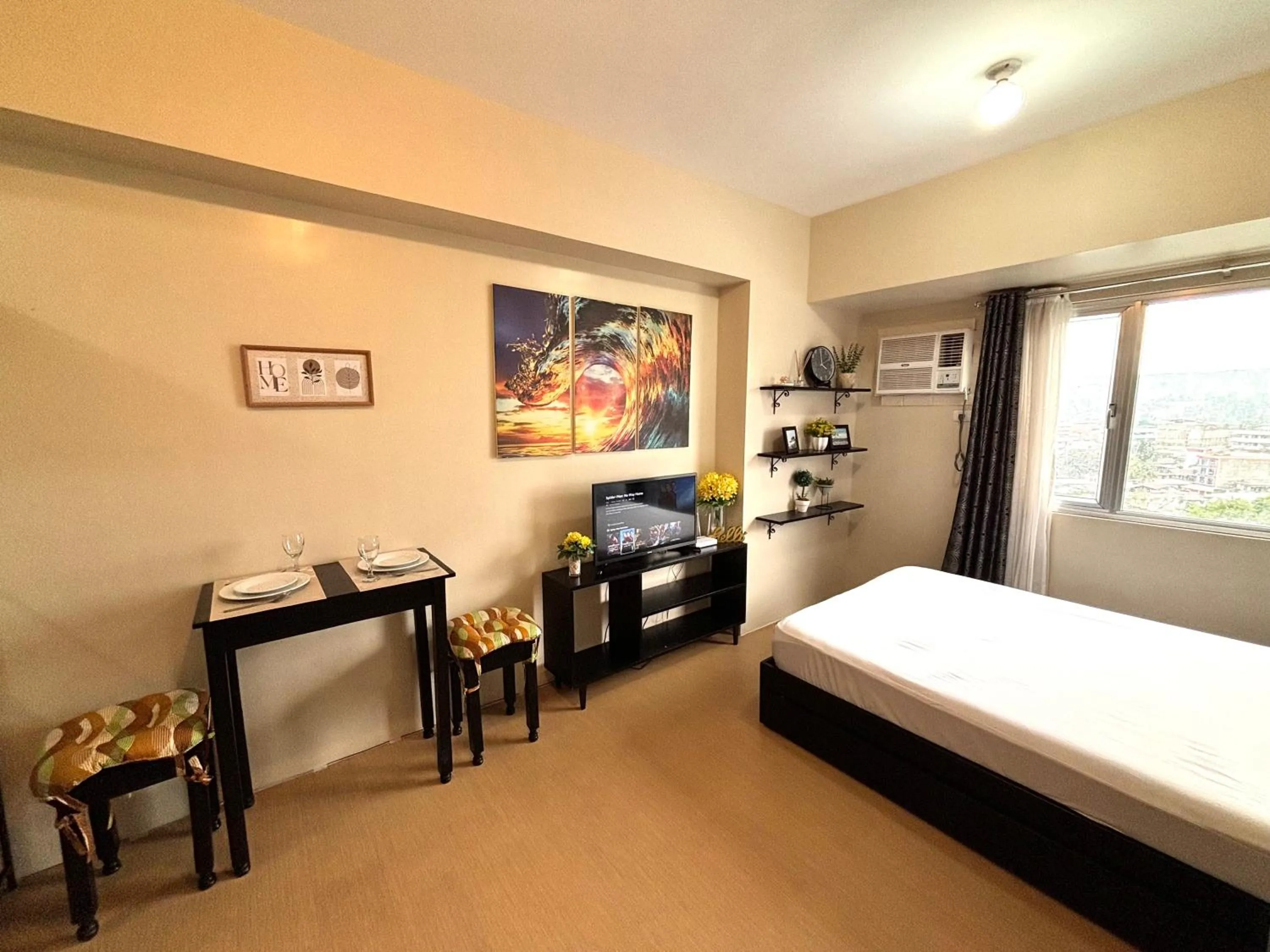 Bed in Heart of CDO Comfy Staycation