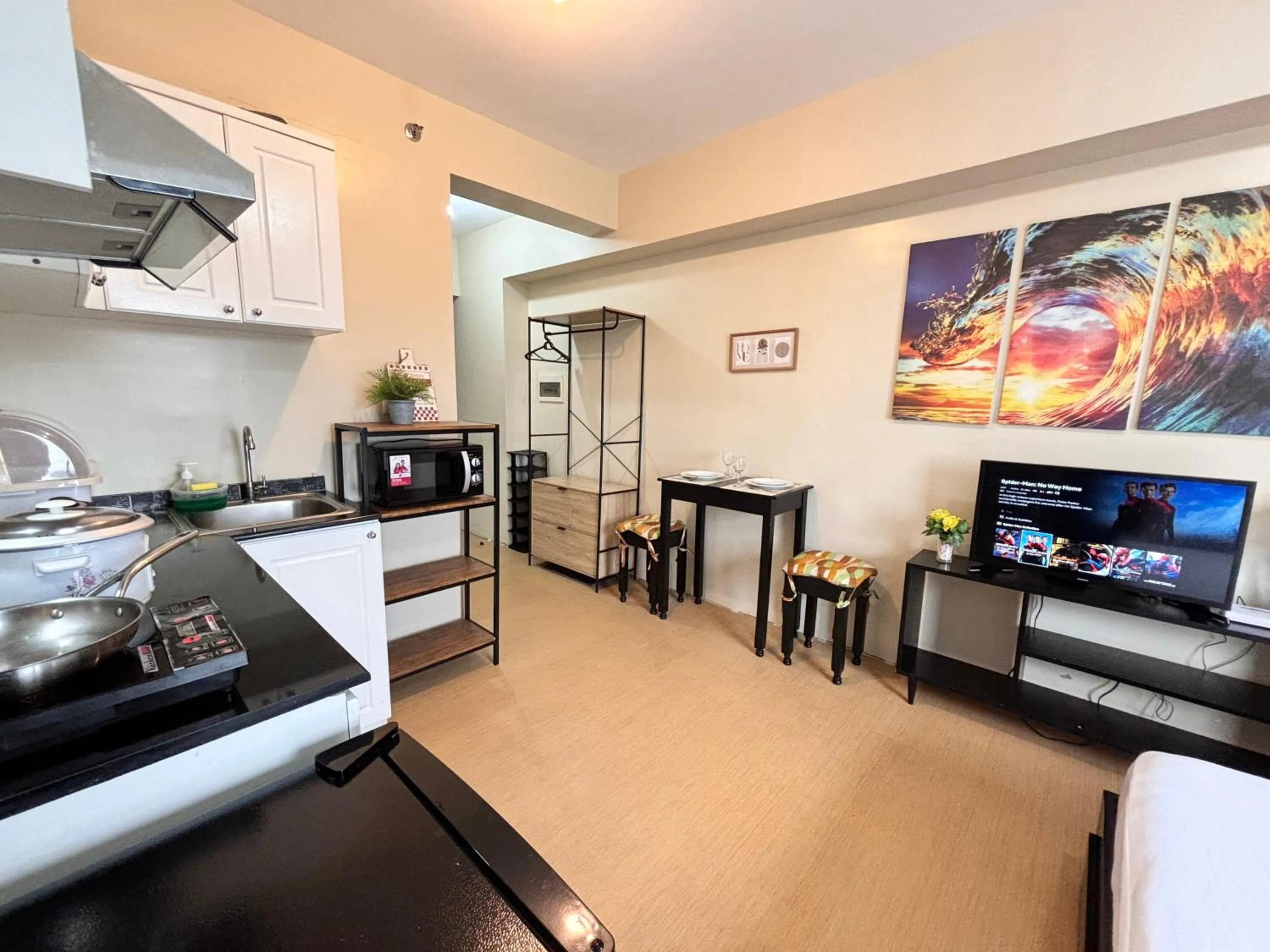 Heart of CDO Comfy Staycation