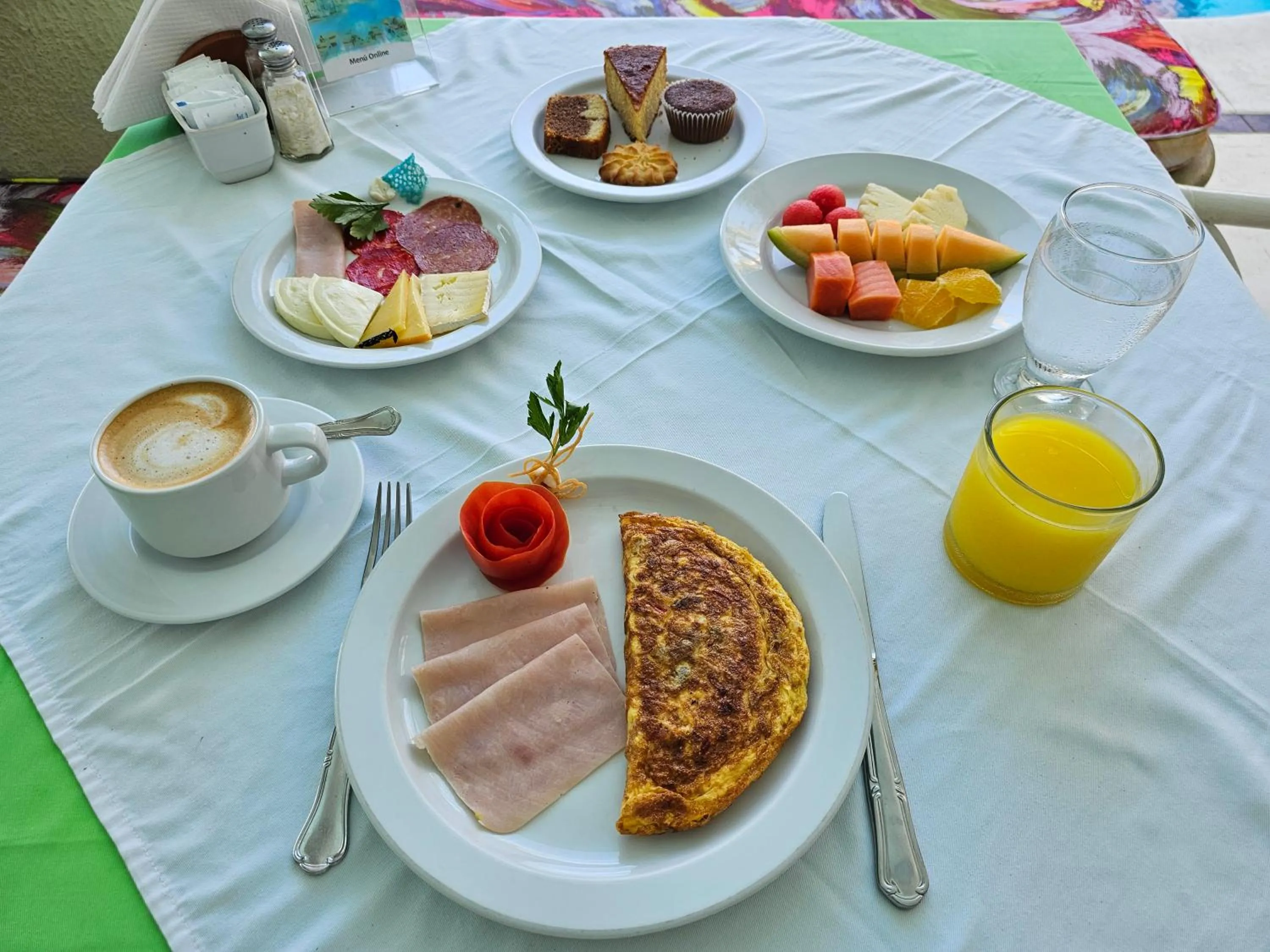Breakfast in Hotel Olé Caribe