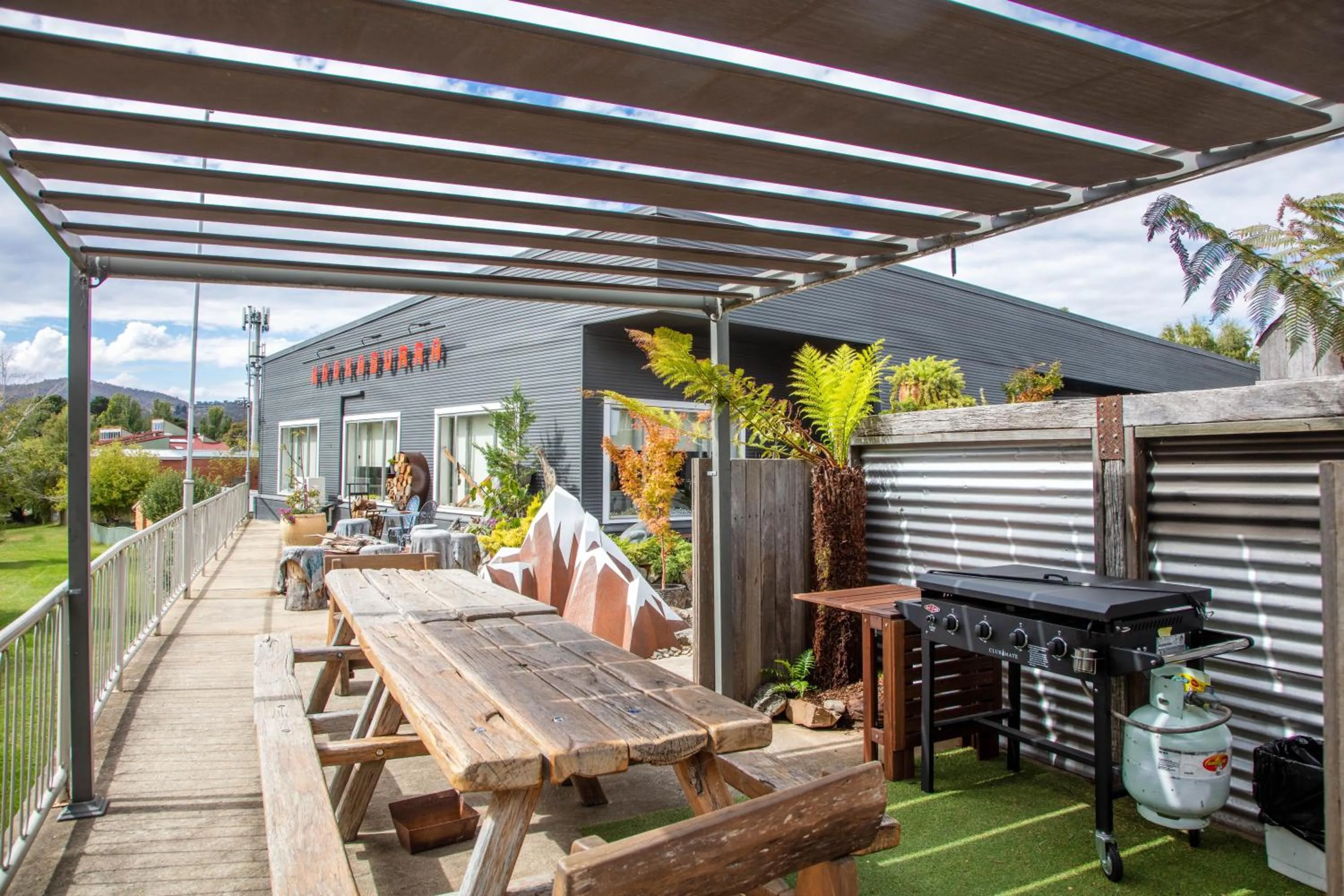 BBQ facilities in Kookaburra Lodge