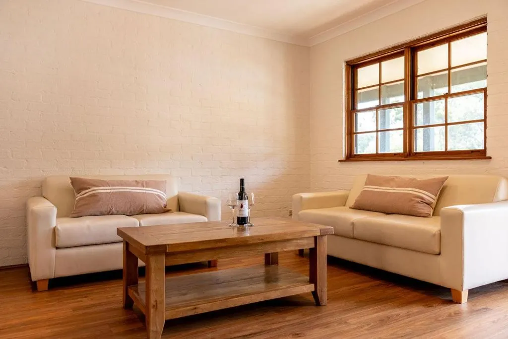 Living room in Wisemans Retreat