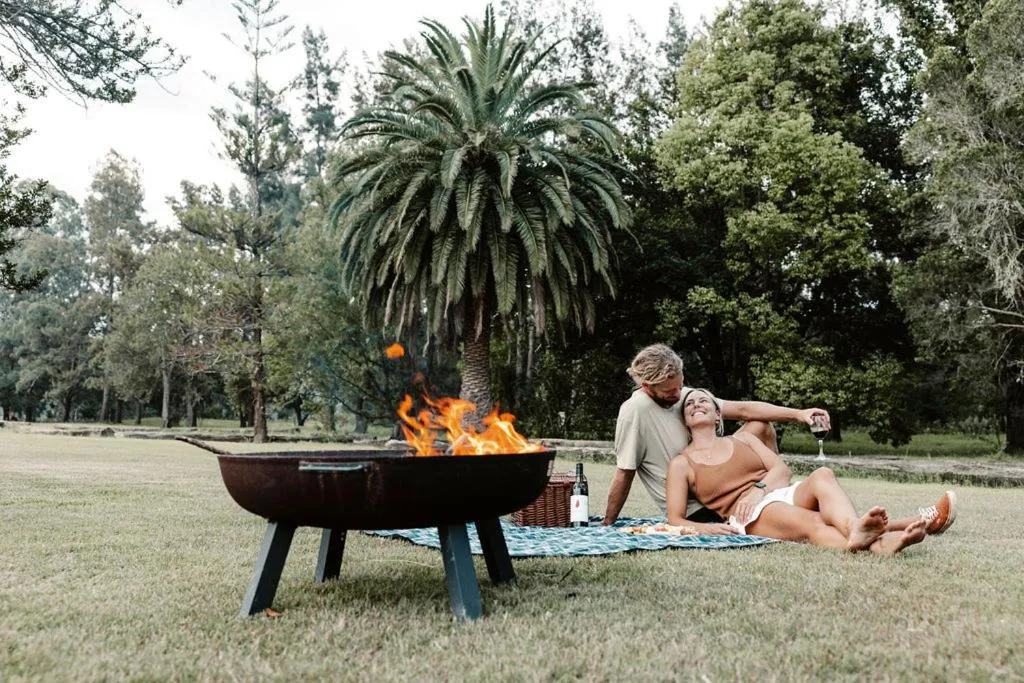 People in Wisemans Retreat