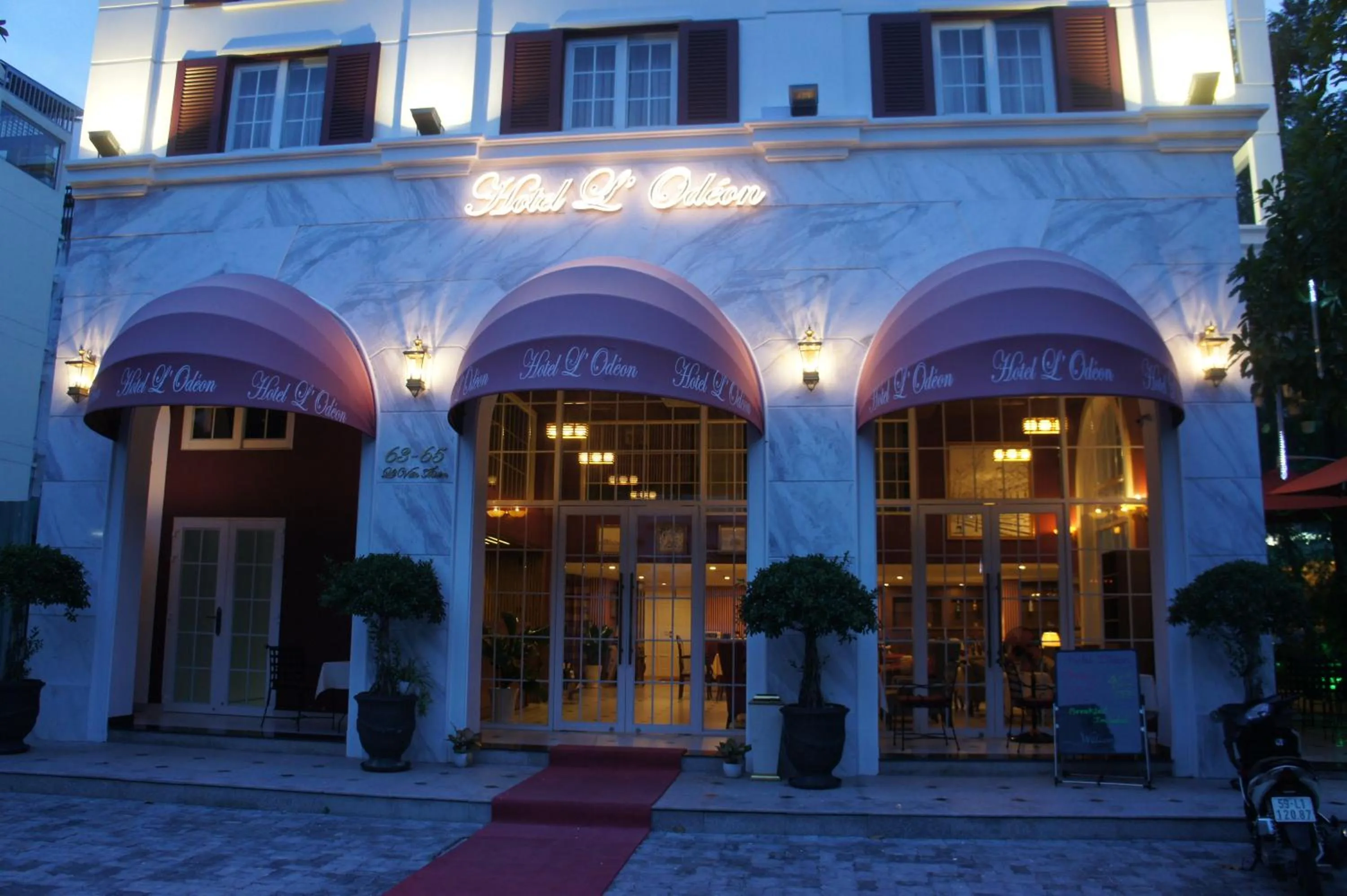 Street view in Hotel L'Odéon Phu My Hung