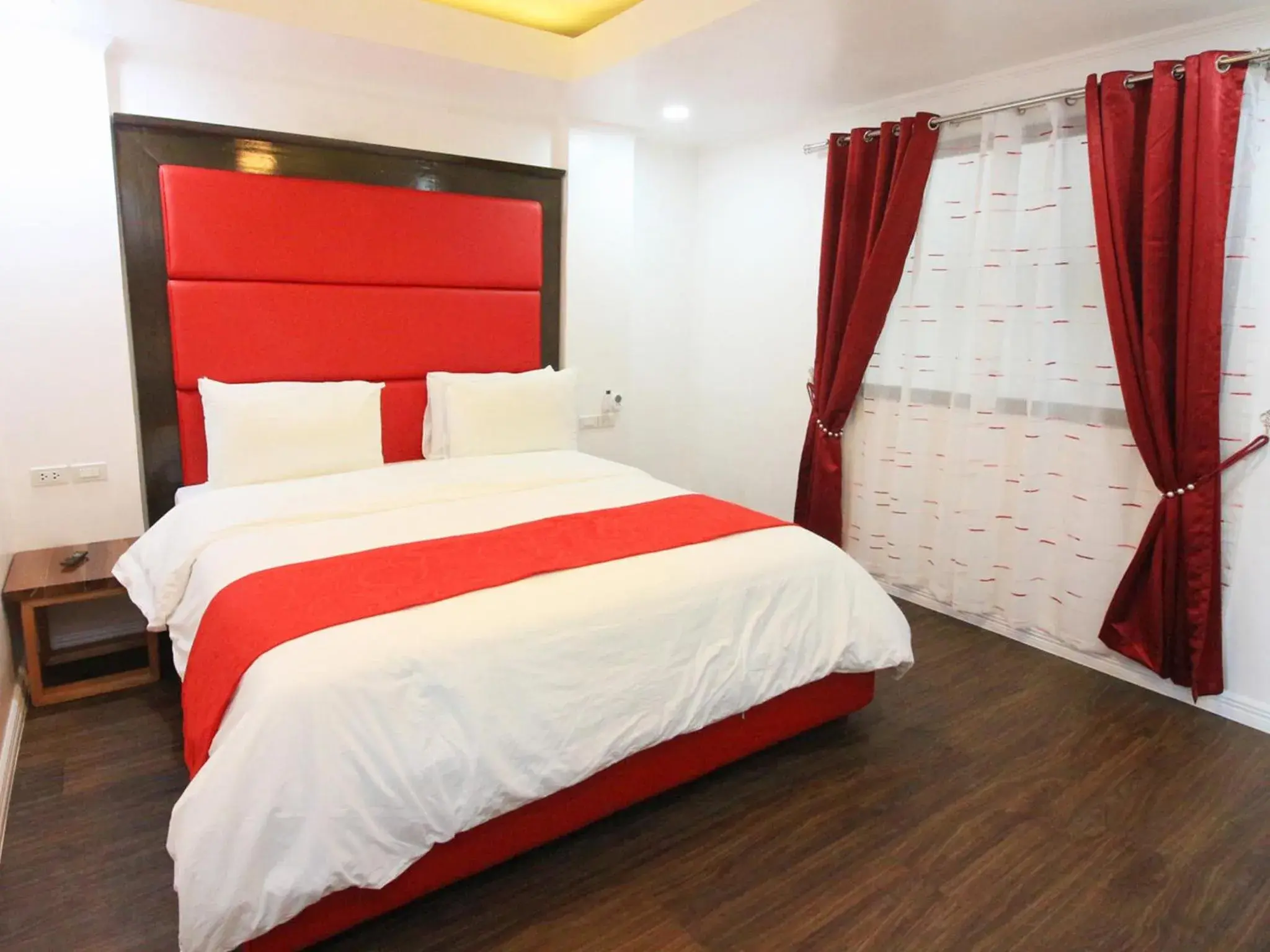 Bedroom, Bed in Manarra Sea View Resort Bedroom, Bed in Manarra Sea View Resort