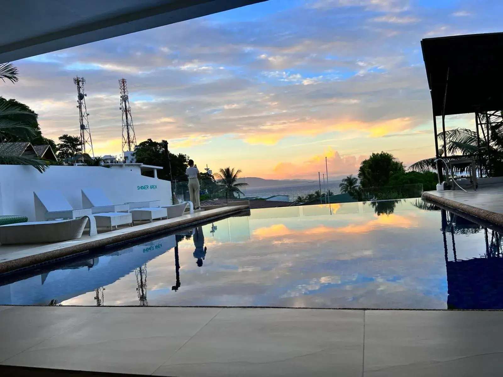 Sunset in Manarra Sea View Resort Sunset in Manarra Sea View Resort