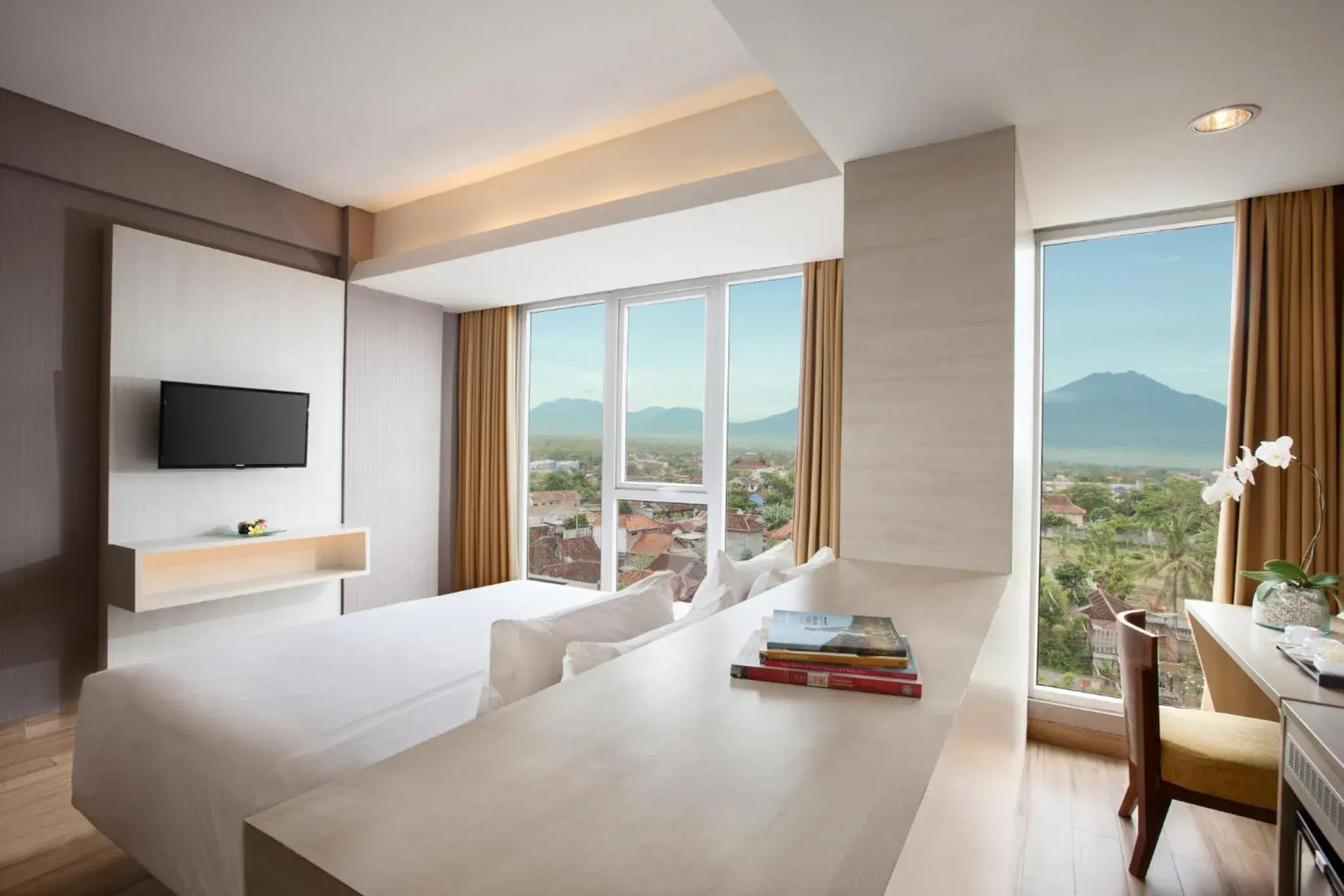 Other, Bed in Hotel Santika Banyuwangi Other, Bed in Hotel Santika Banyuwangi