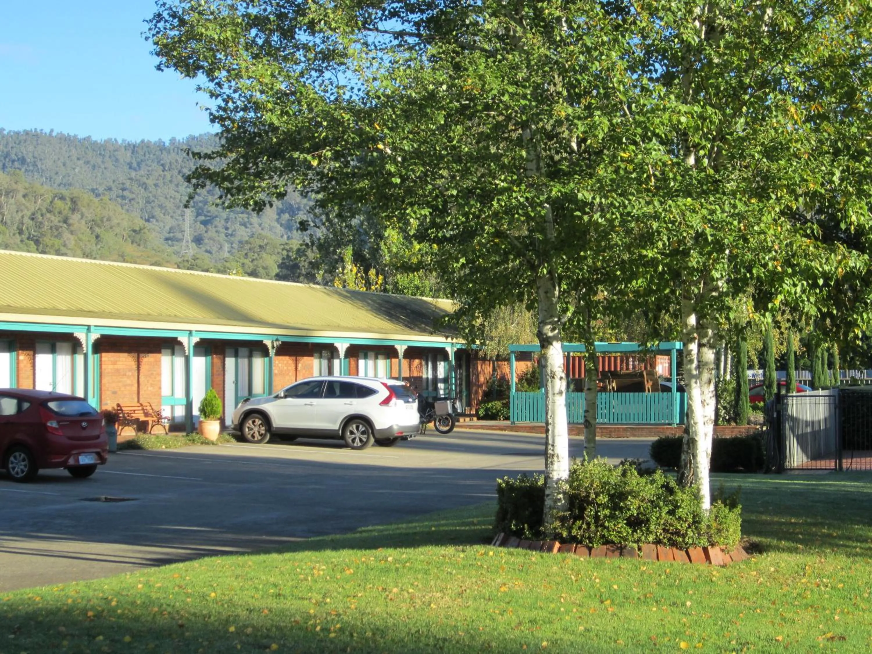 Property building in Snowgum Motel