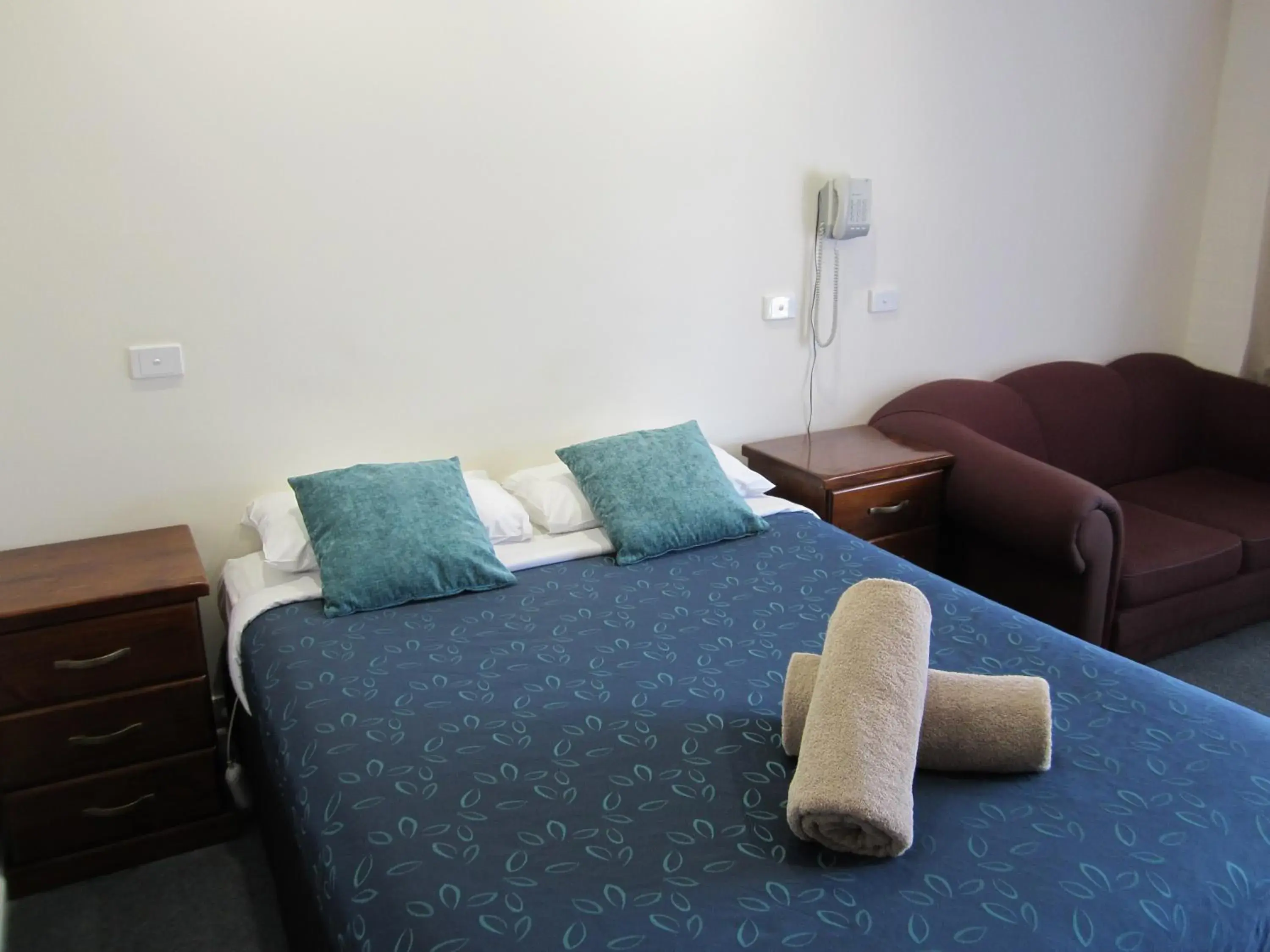 Budget Double Room in Snowgum Motel Budget Double Room in Snowgum Motel