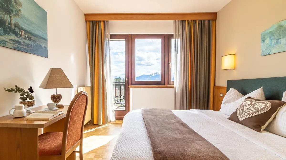 Bed in Hotel Arcobaleno