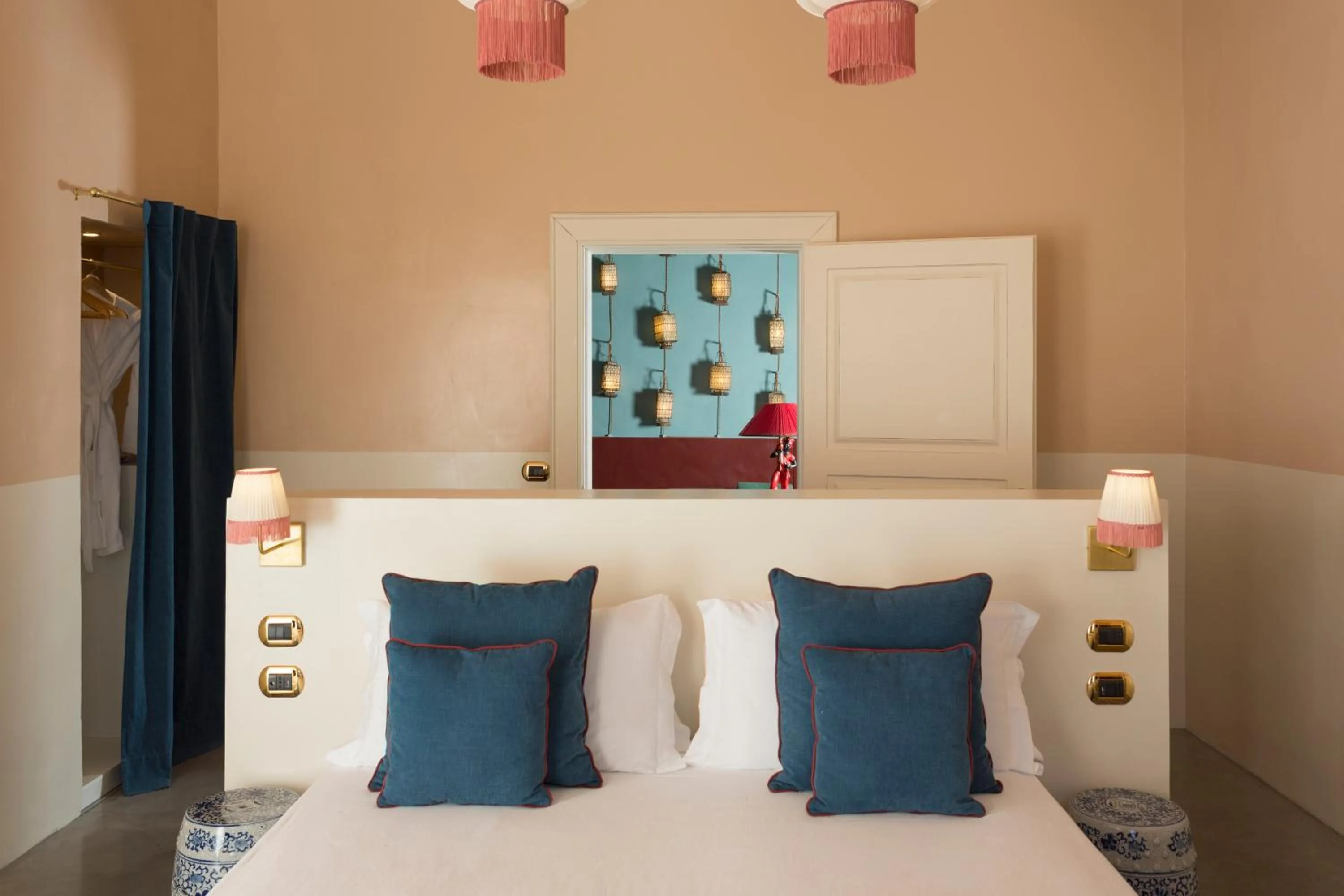 Bed in Palazzo Colombo