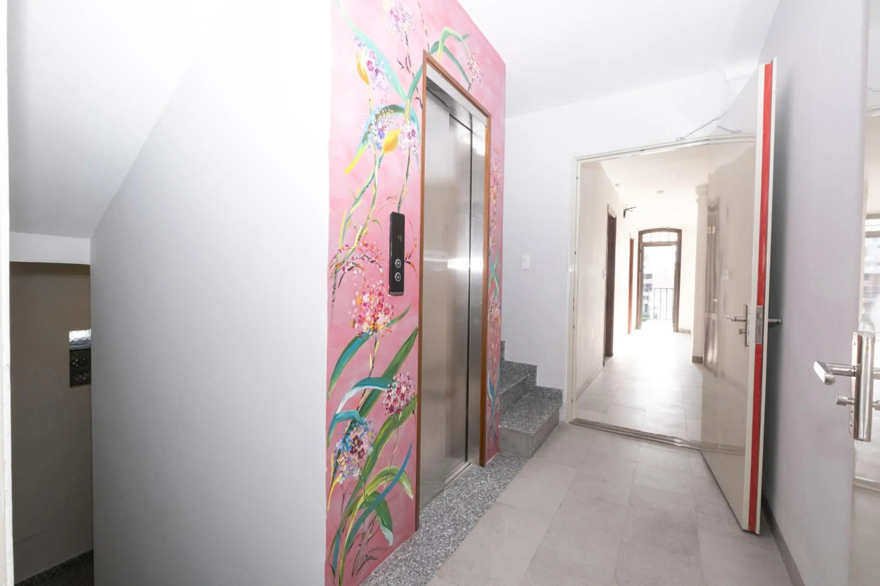 Property building in Jade Hotel Property building in Jade Hotel