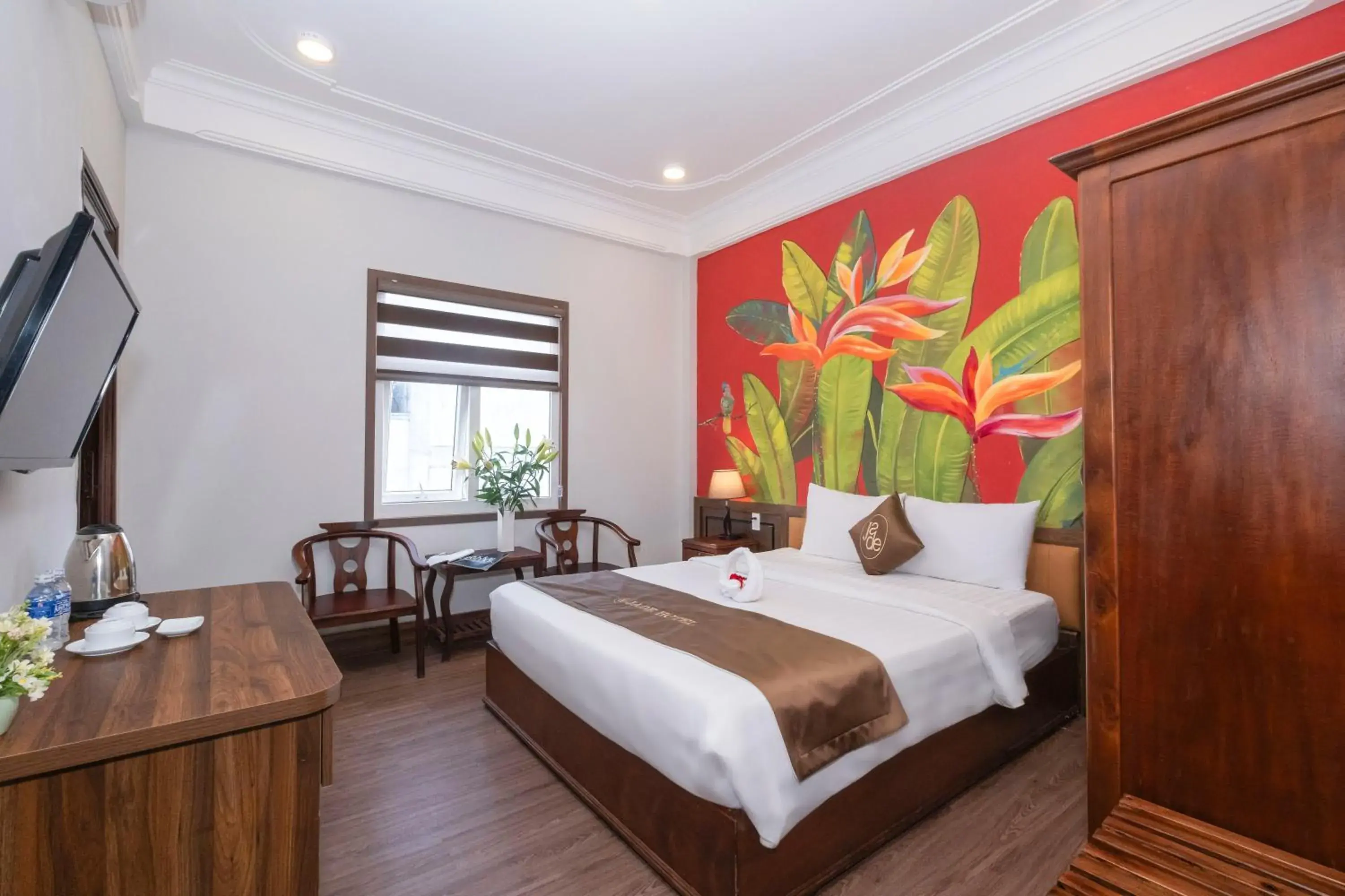 Bed in Jade Hotel Bed in Jade Hotel