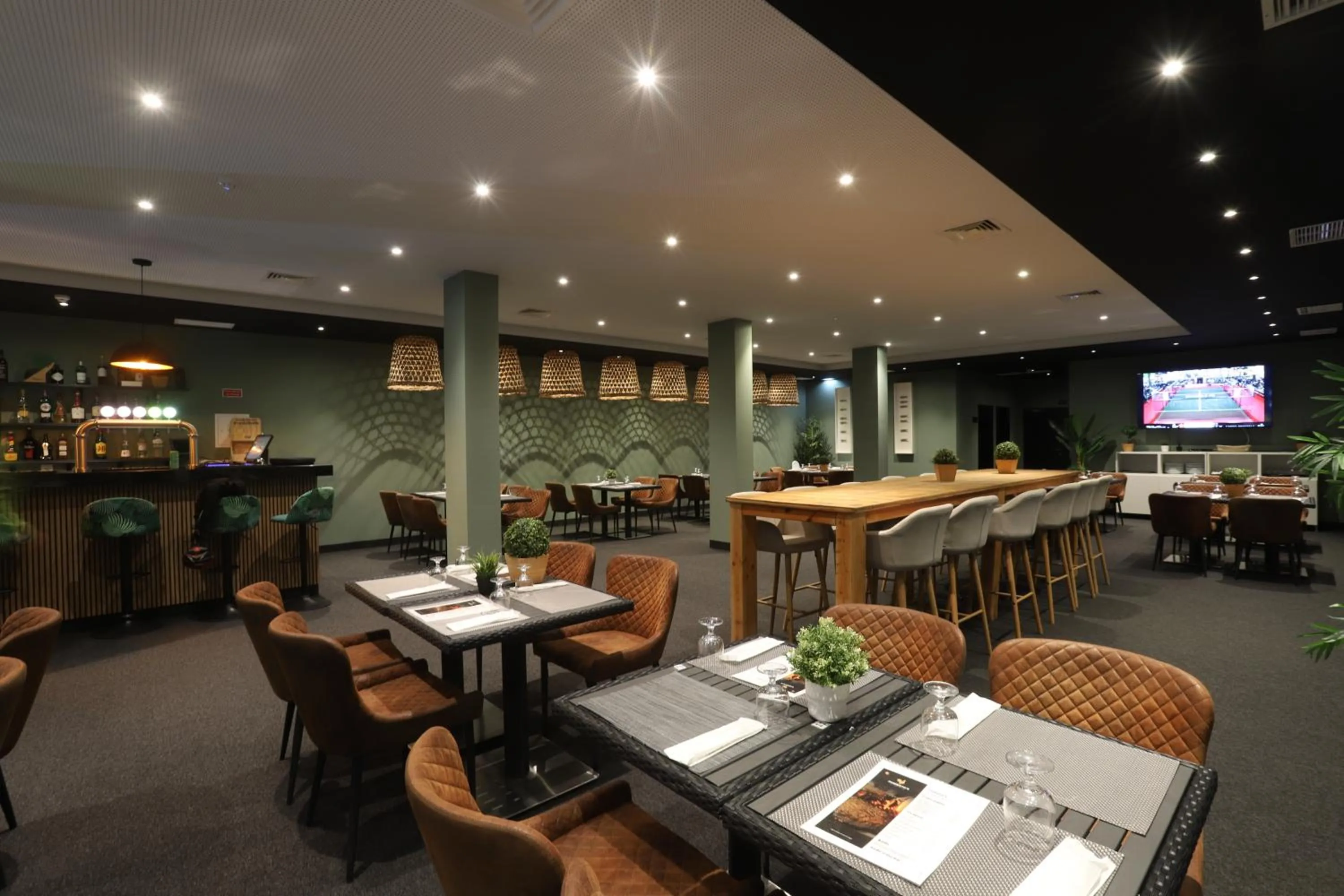 Restaurant/places to eat in Albufeira Lounge Hotel