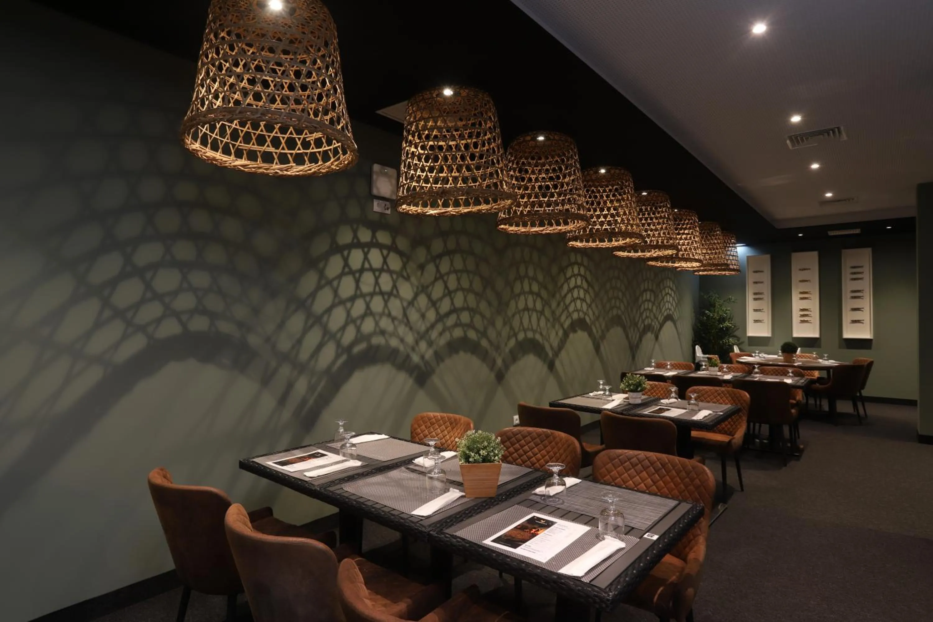 Restaurant/places to eat in Albufeira Lounge Hotel