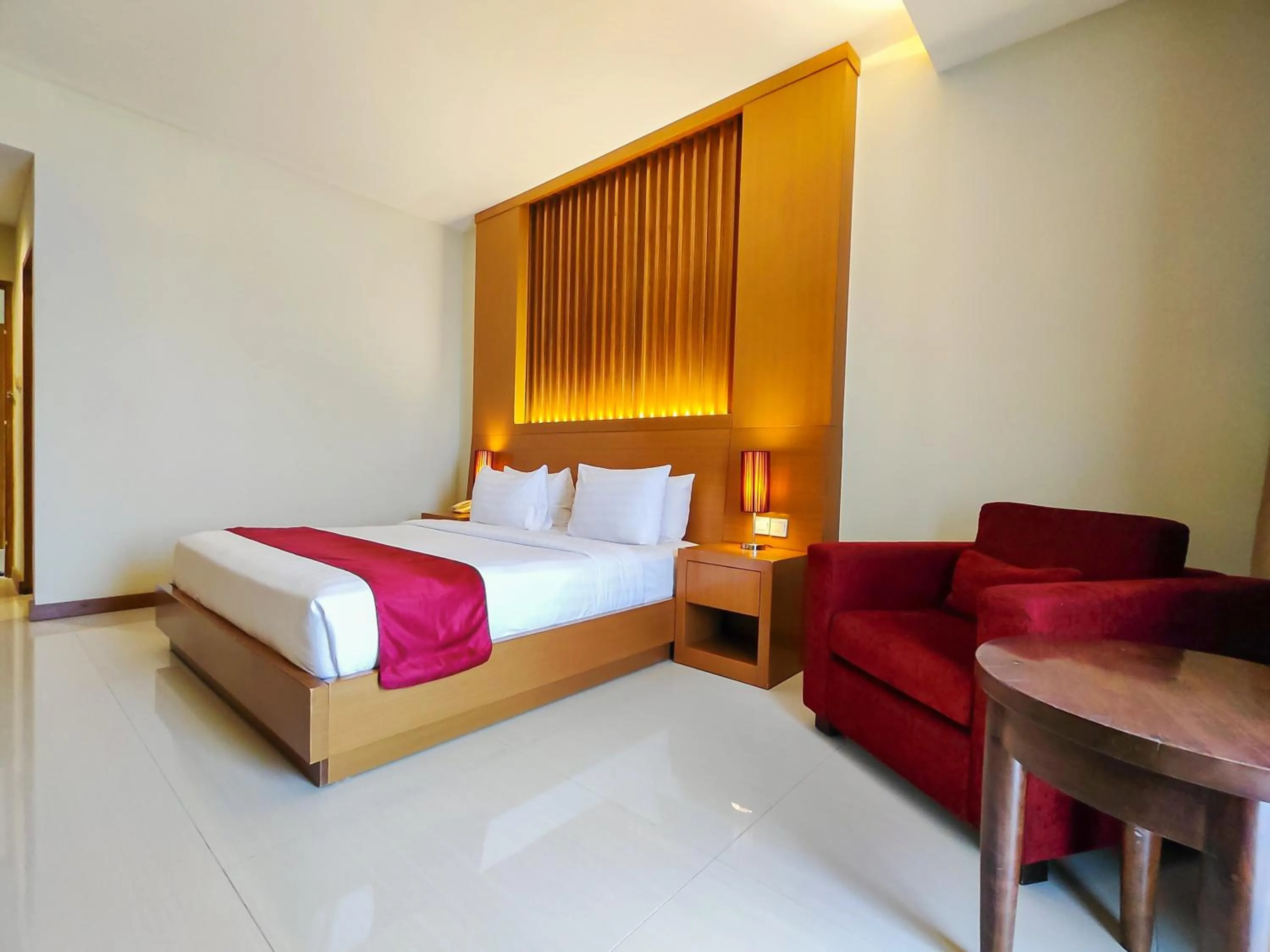 Bedroom, Bed in Seminyak Square Hotel And Villas
