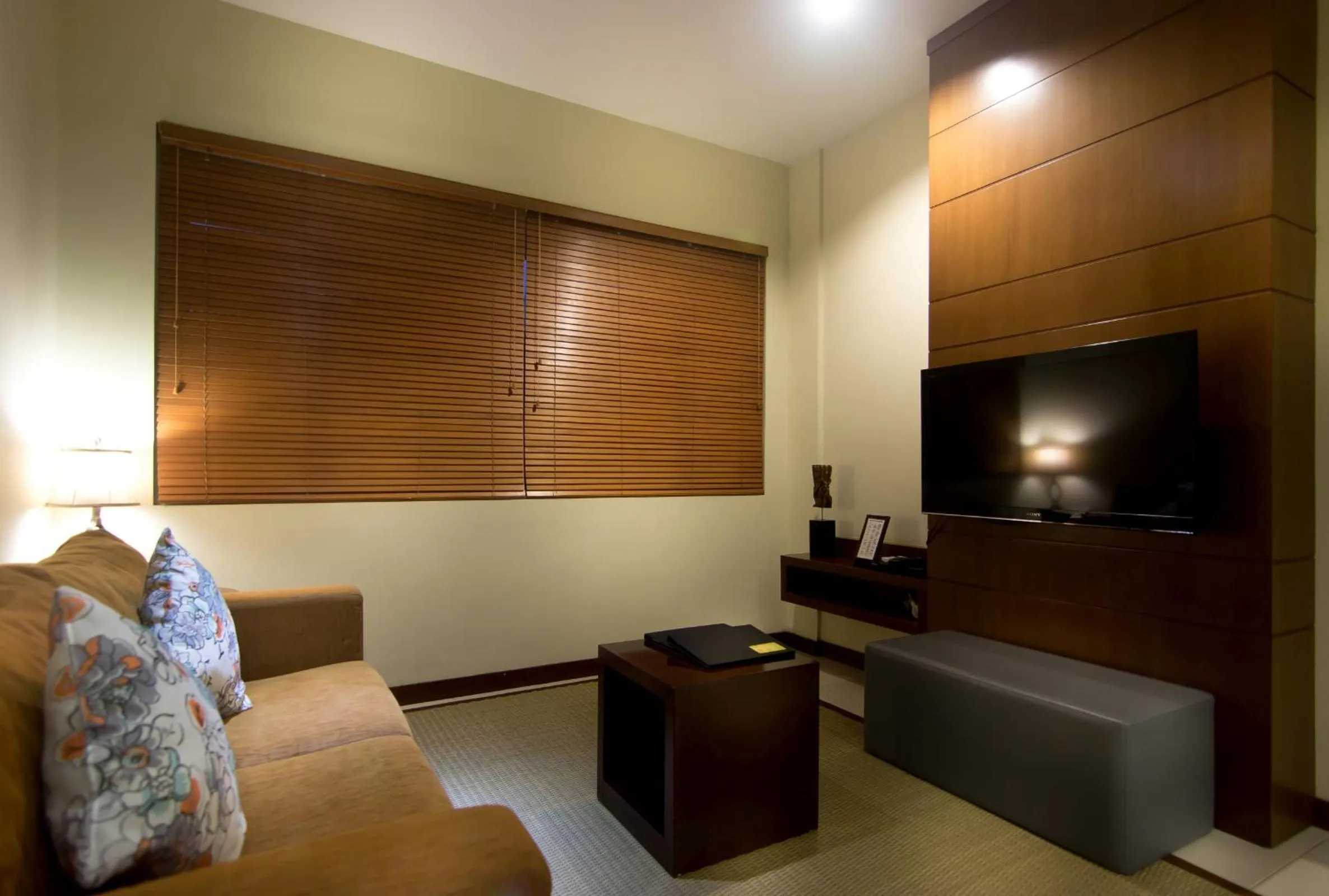 Seating area, Bed in Seminyak Square Hotel And Villas