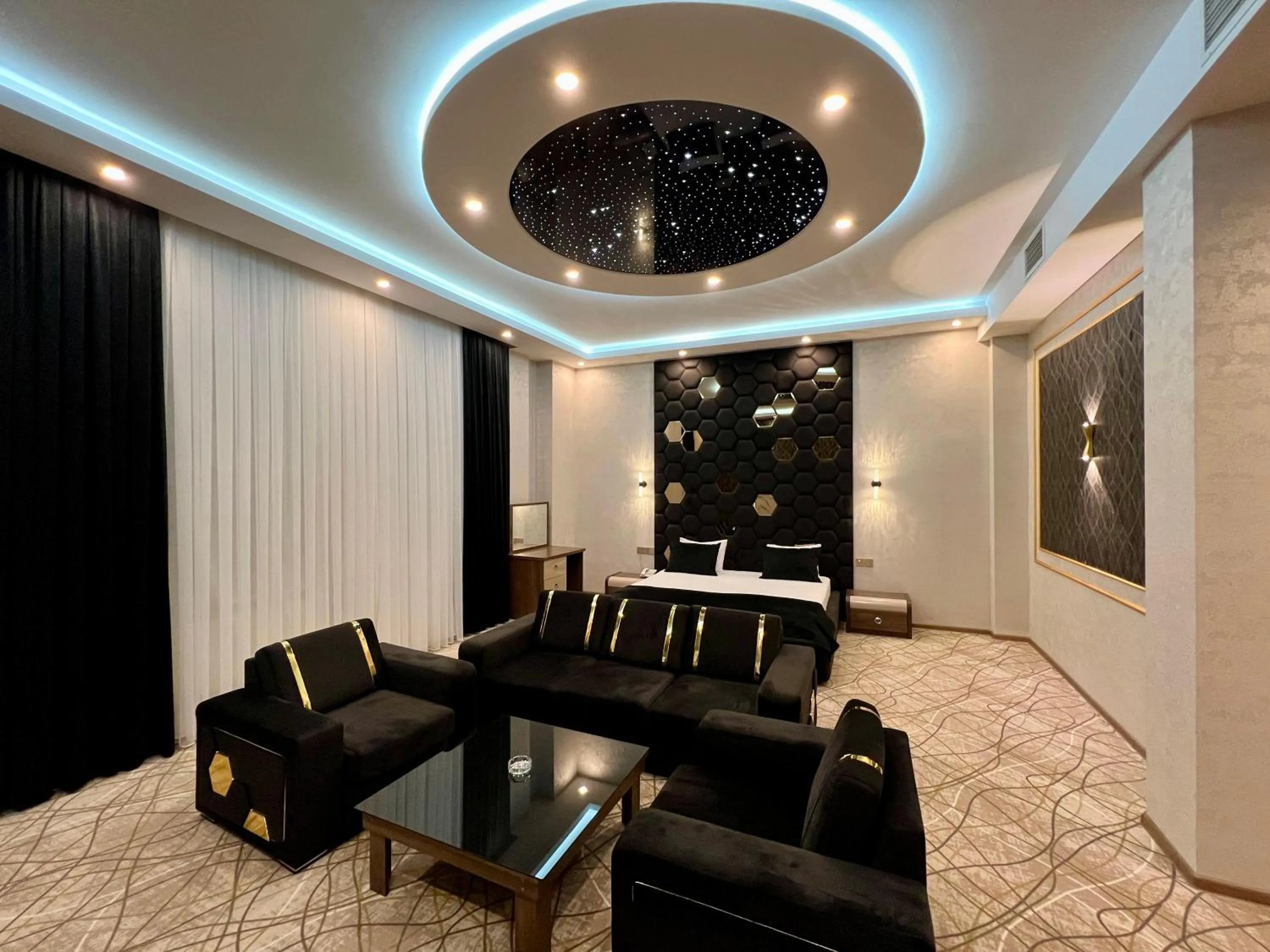 Seating area in Royal Mansion Hotel