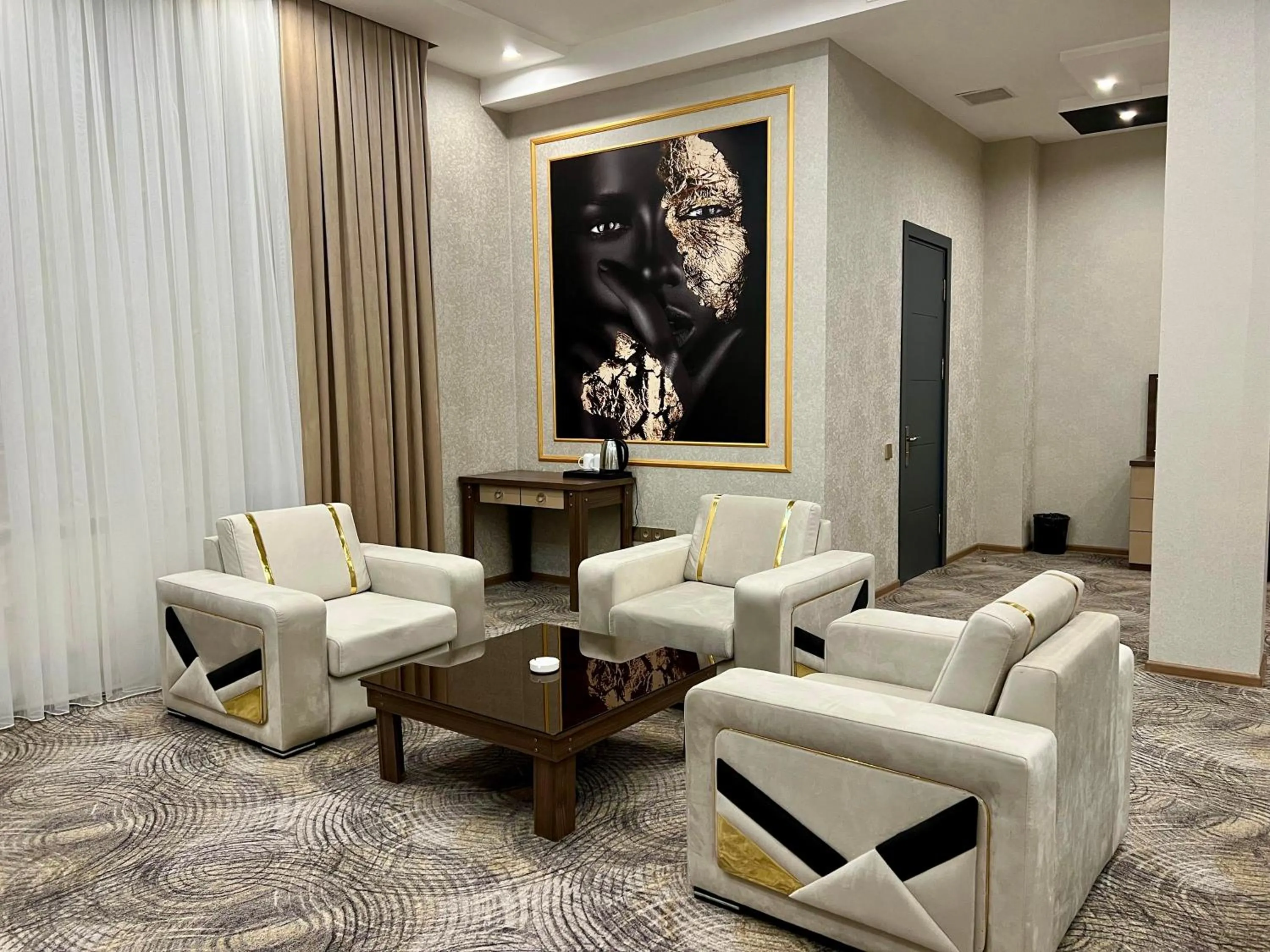 Seating area in Royal Mansion Hotel