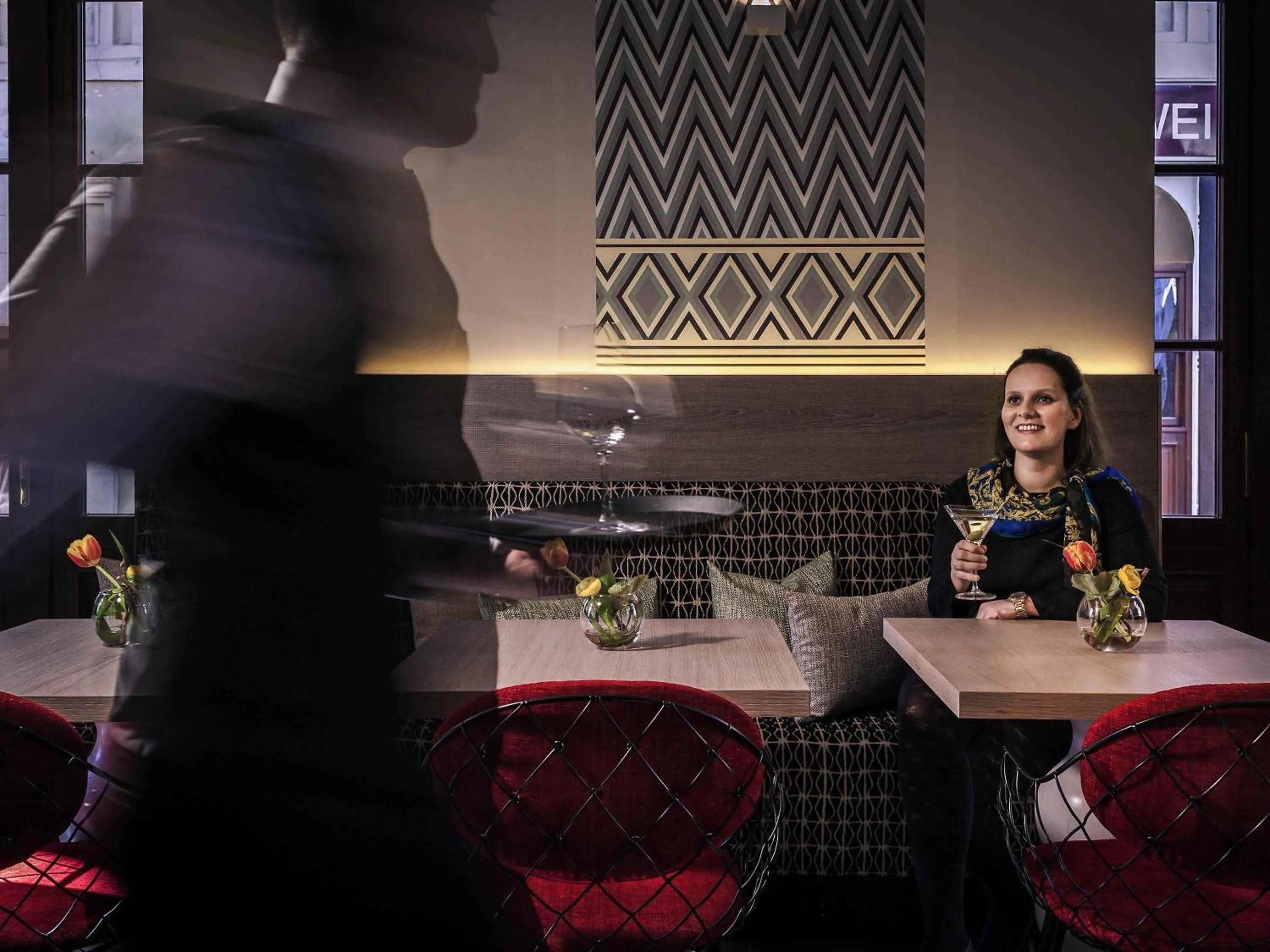 Restaurant/places to eat in Mercure Vienna First