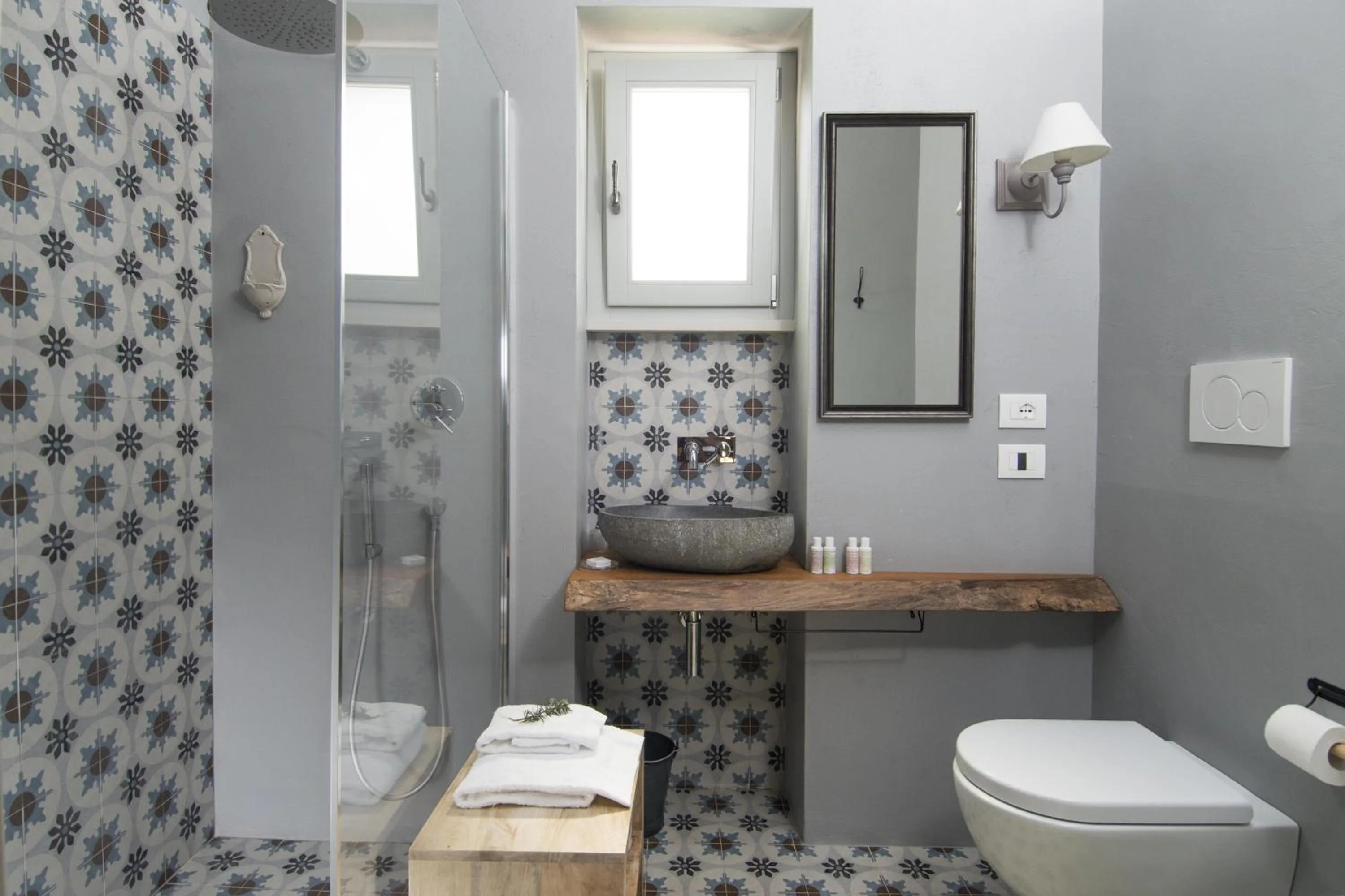 Shower in Masseria San Francesco