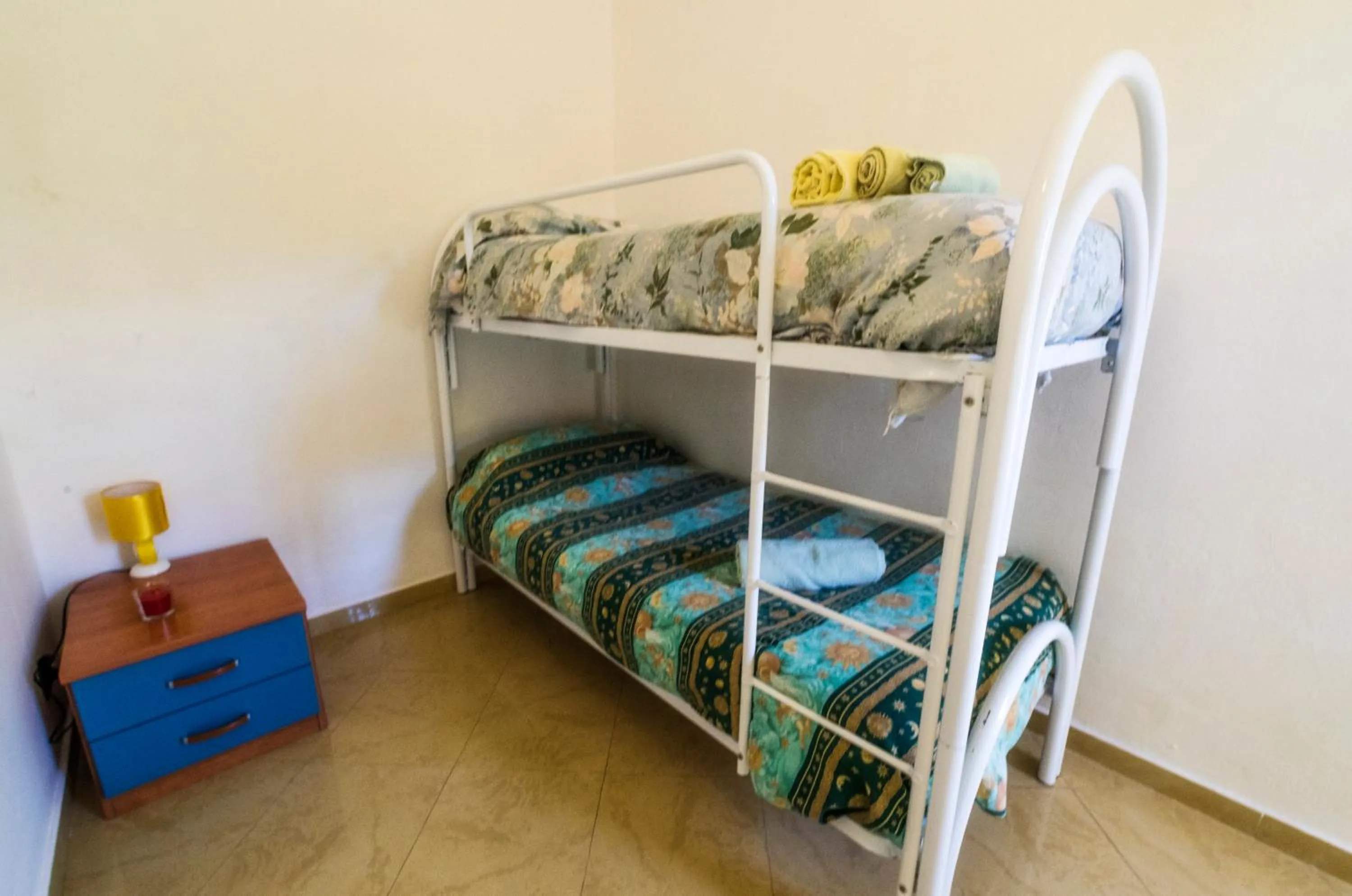 bunk bed in Hotel Rainbow