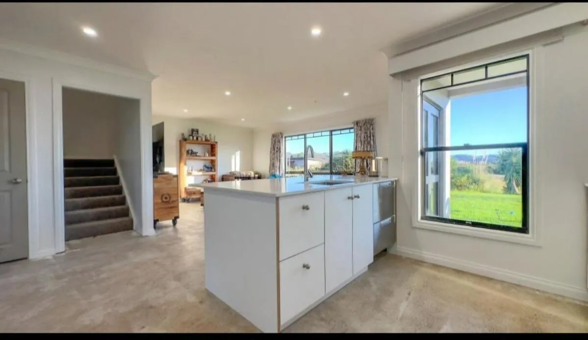 Mangrove Manor