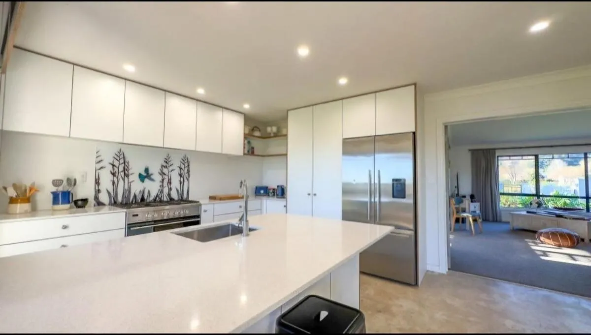 Mangrove Manor