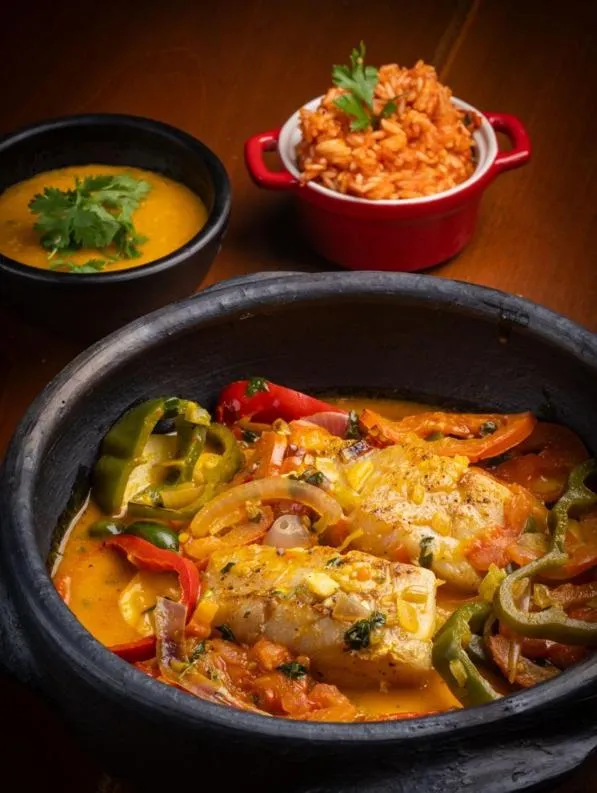 Food in Costa Dourada Village