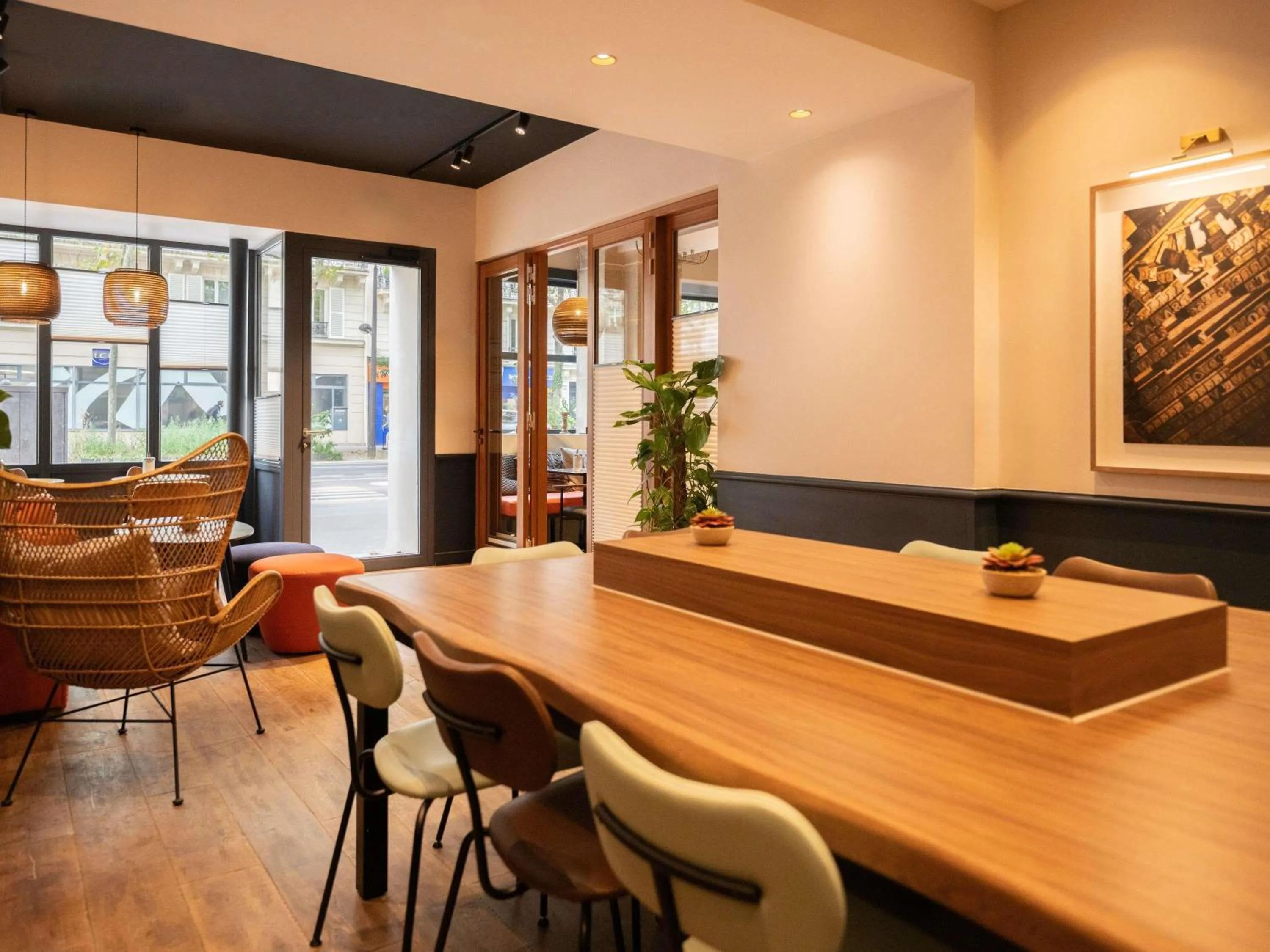 Breakfast in Ibis Styles Hotel Paris Gare de Lyon Bastille