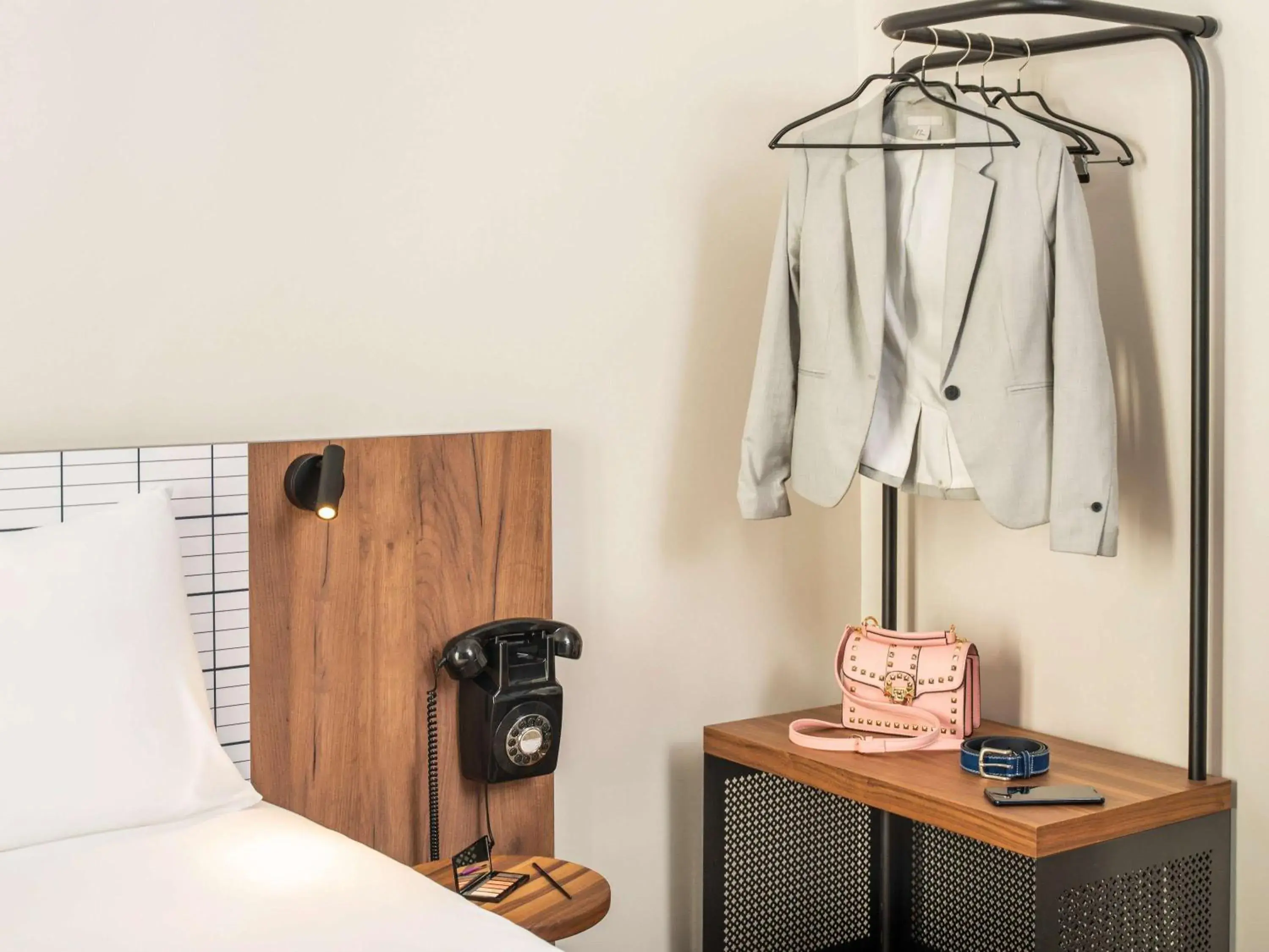 Bedroom, Bed in Ibis Styles Hotel Paris Gare de Lyon Bastille Bedroom, Bed in Ibis Styles Hotel Paris Gare de Lyon Bastille