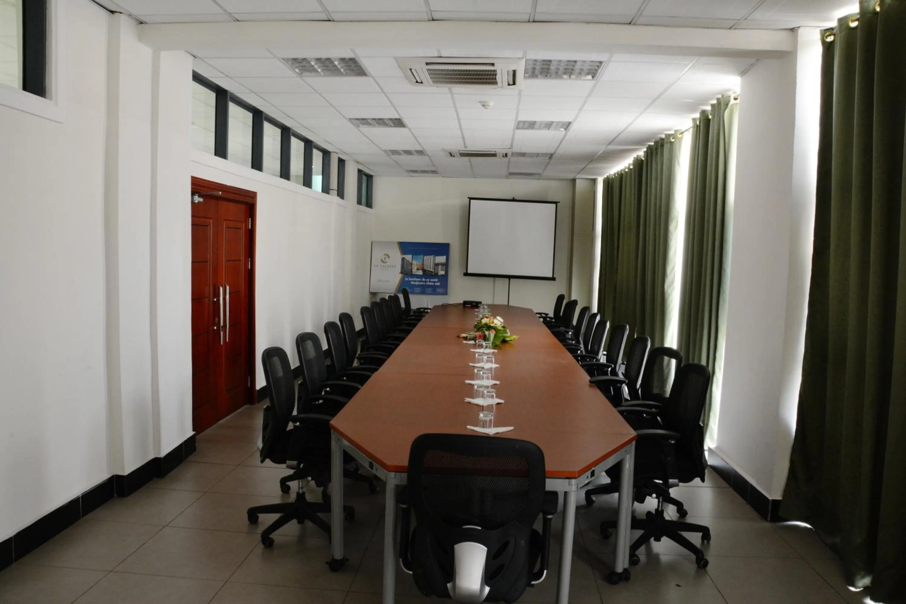 Meeting/conference room in Hotel La Falaise Yaounde