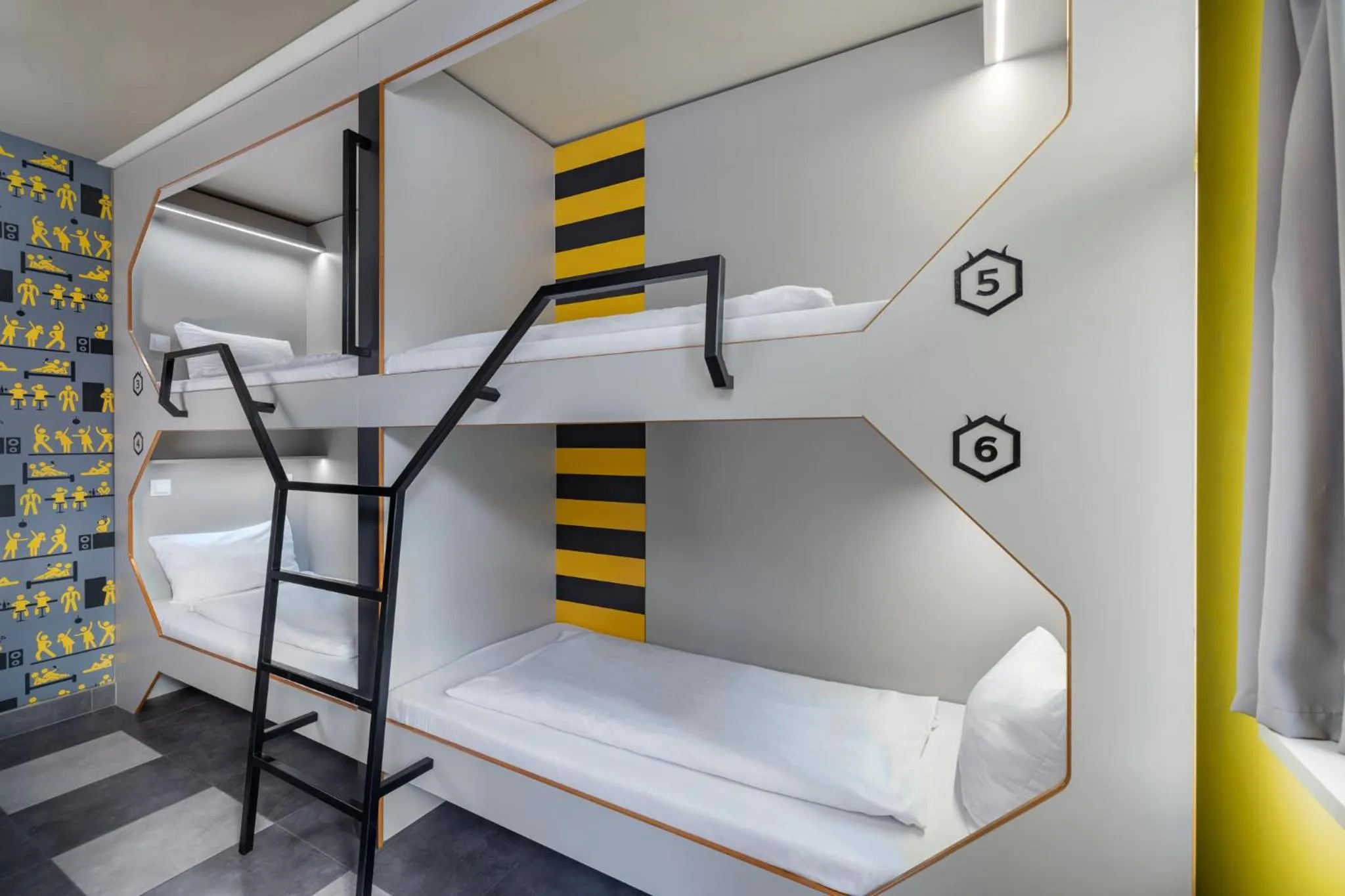 Bed in The Hive Party Hostel Budapest