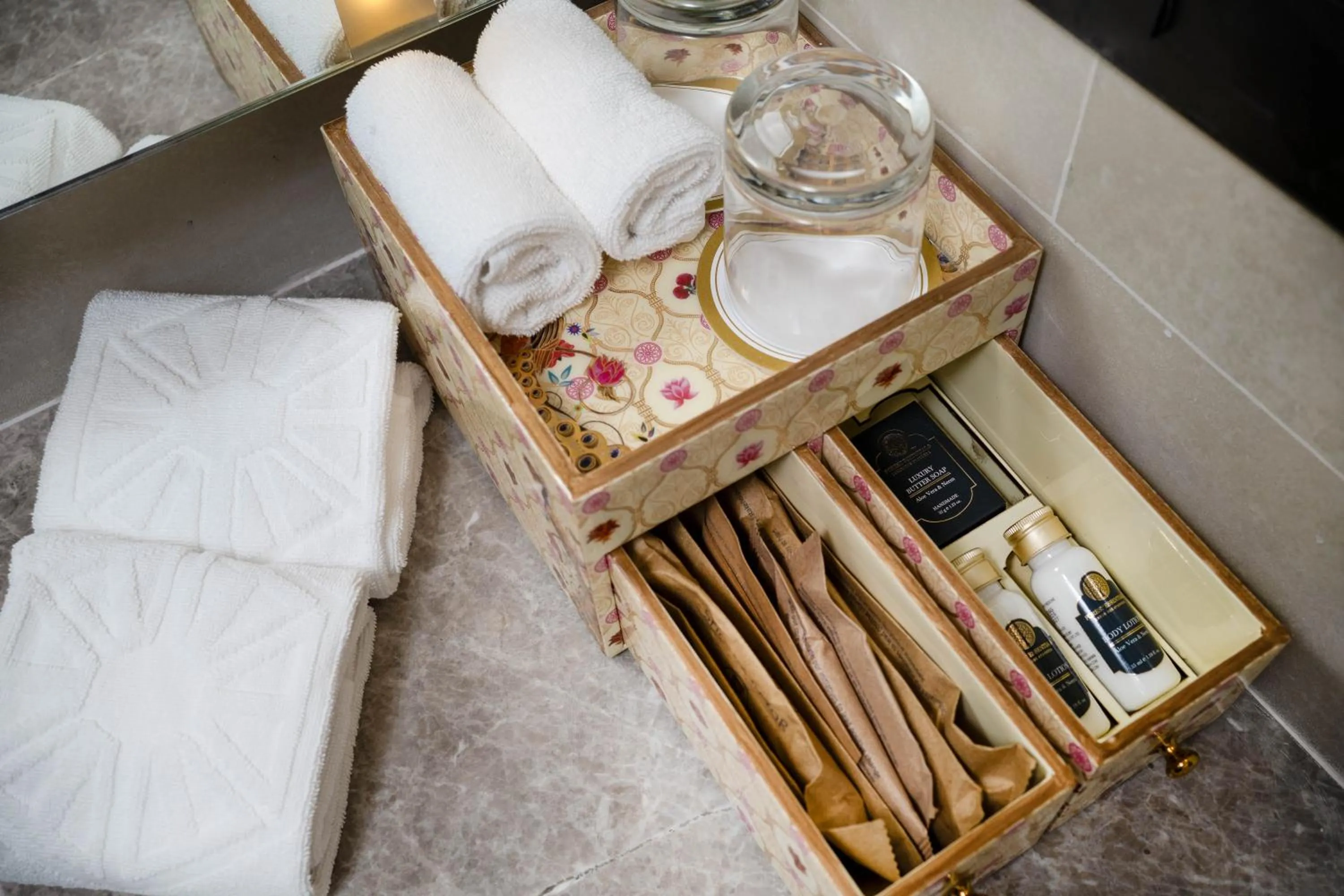 Bathroom in Taj Mussoorie Foothills, Dehradun