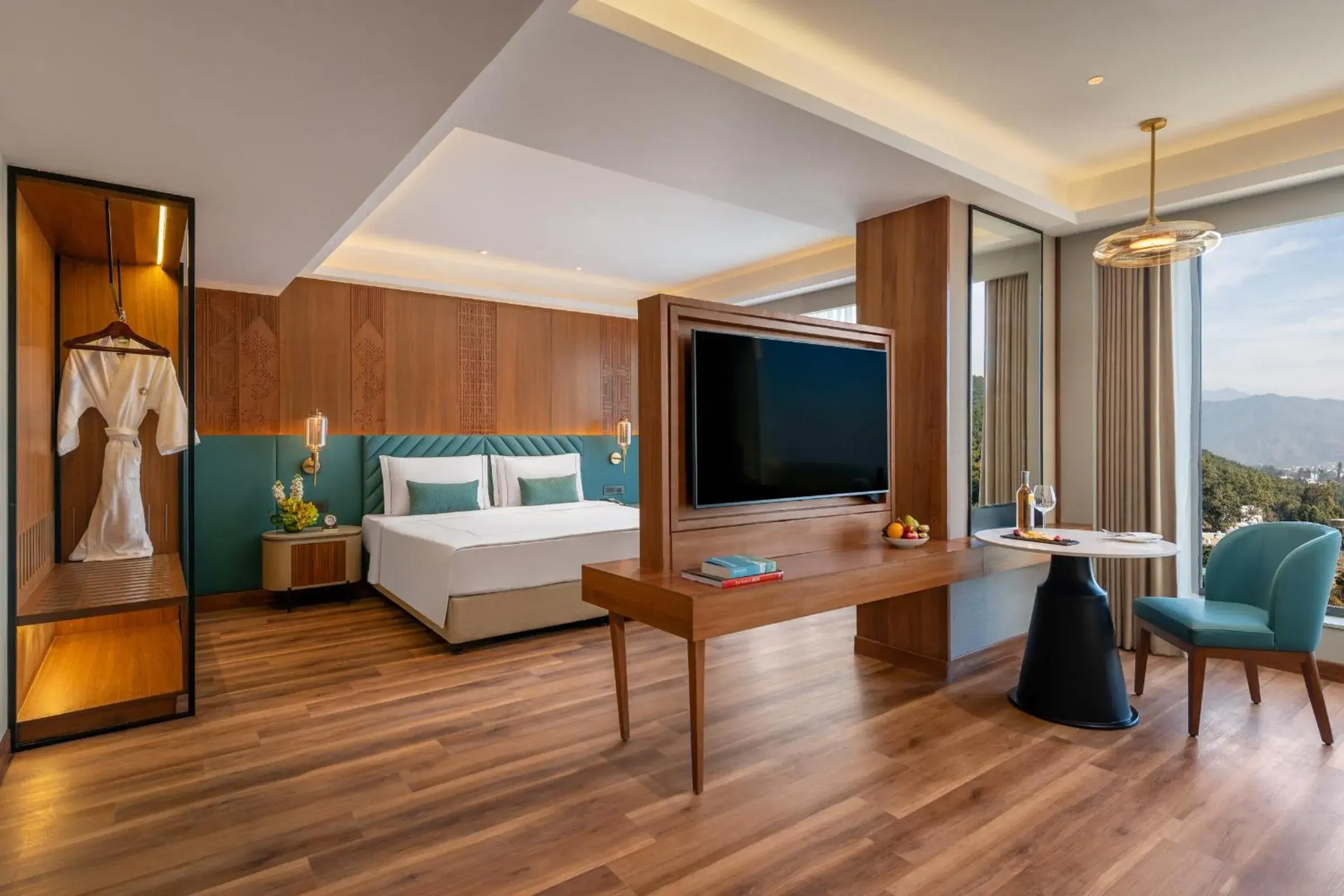 Executive Suite in Taj Mussoorie Foothills, Dehradun Executive Suite in Taj Mussoorie Foothills, Dehradun